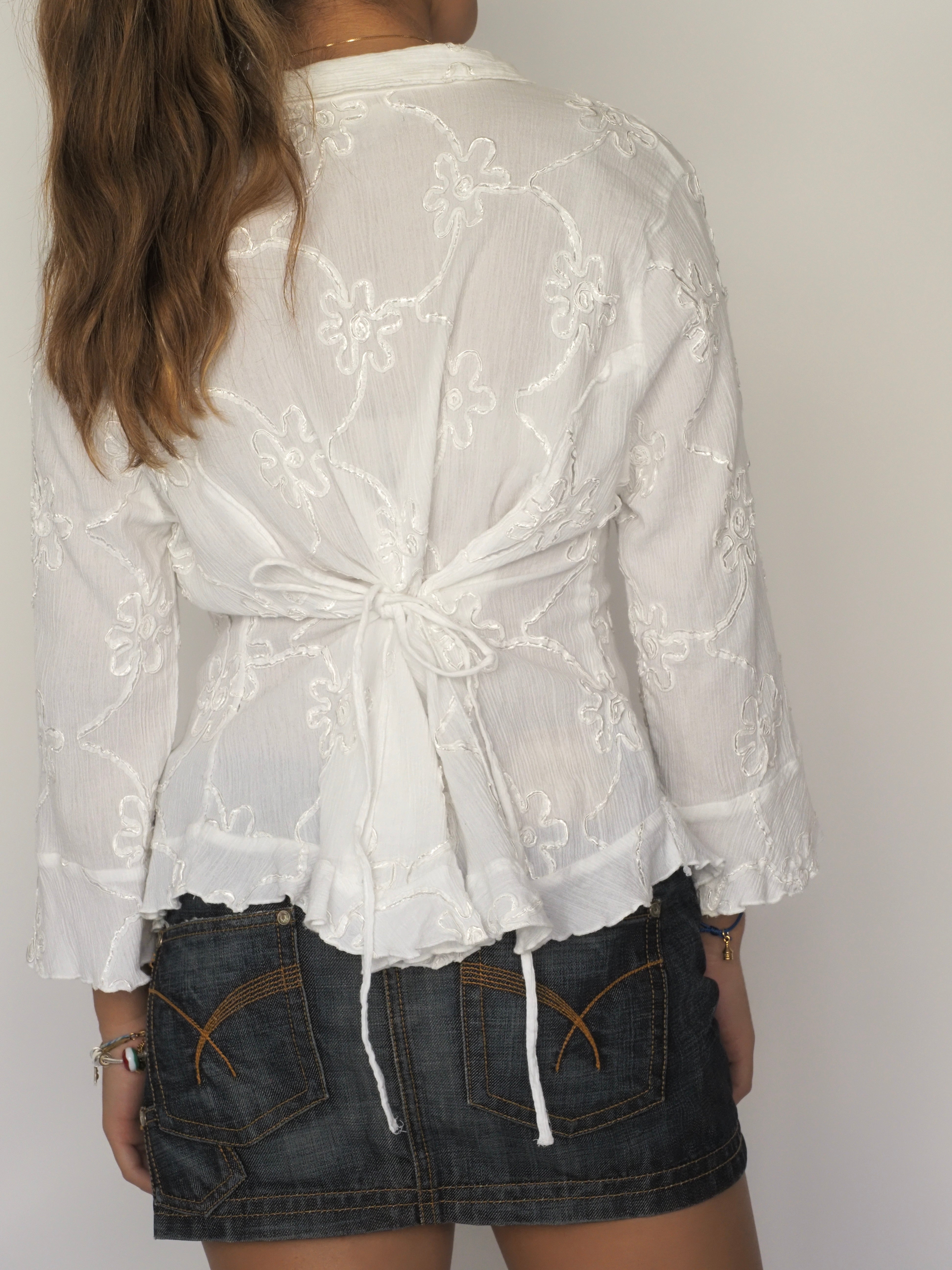 White Floral Embroidered Button-Up Blouse – Soon