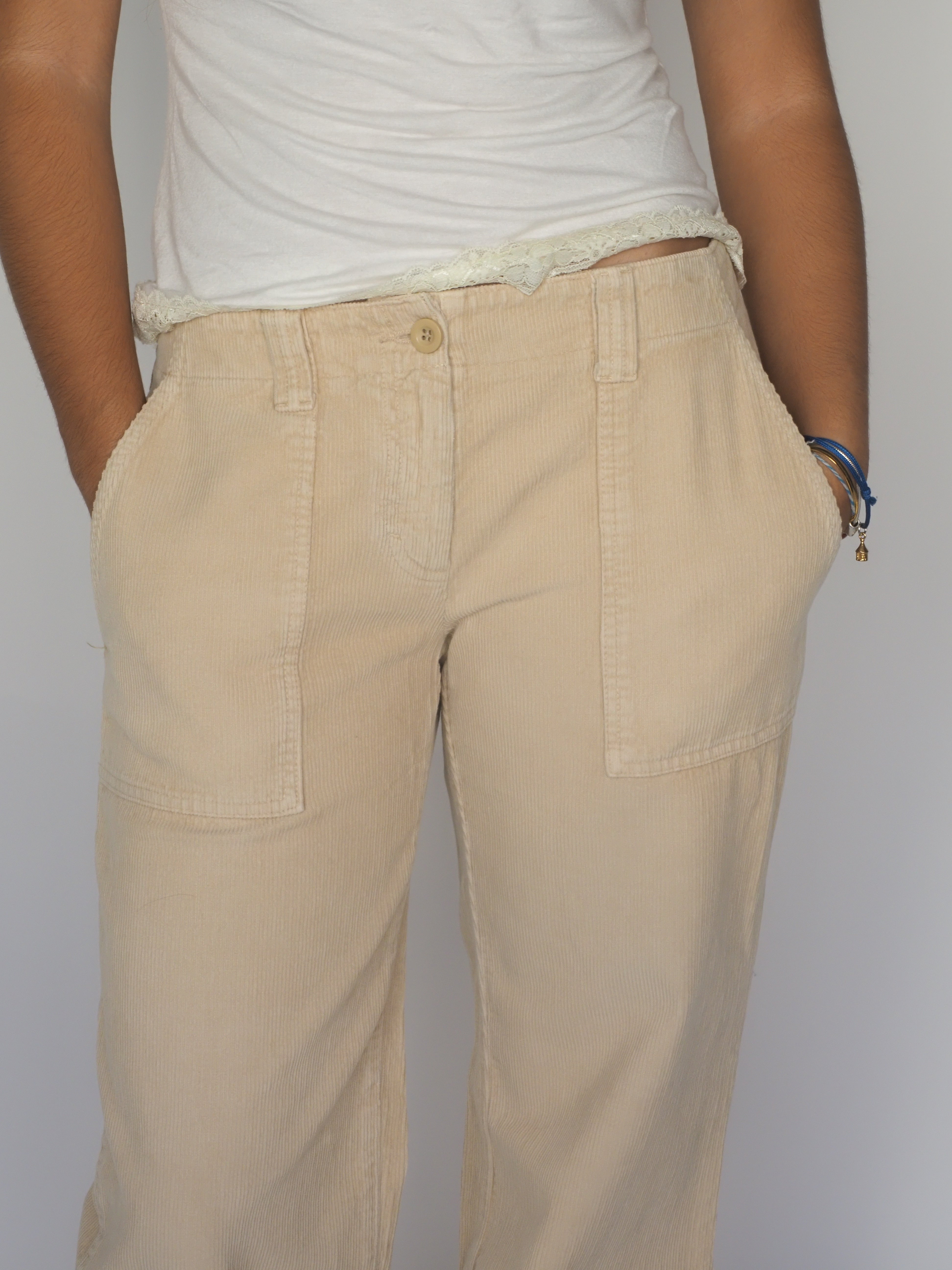 Beige Wide-Leg Corduroy Trousers – United Colors of Benetton