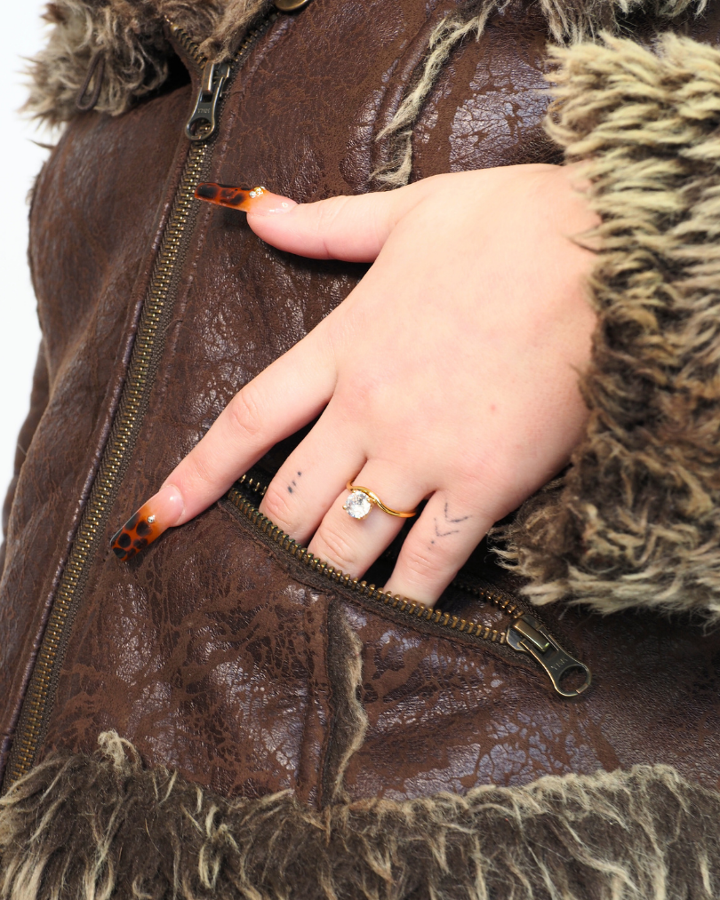 The Lumi Ring in Gold