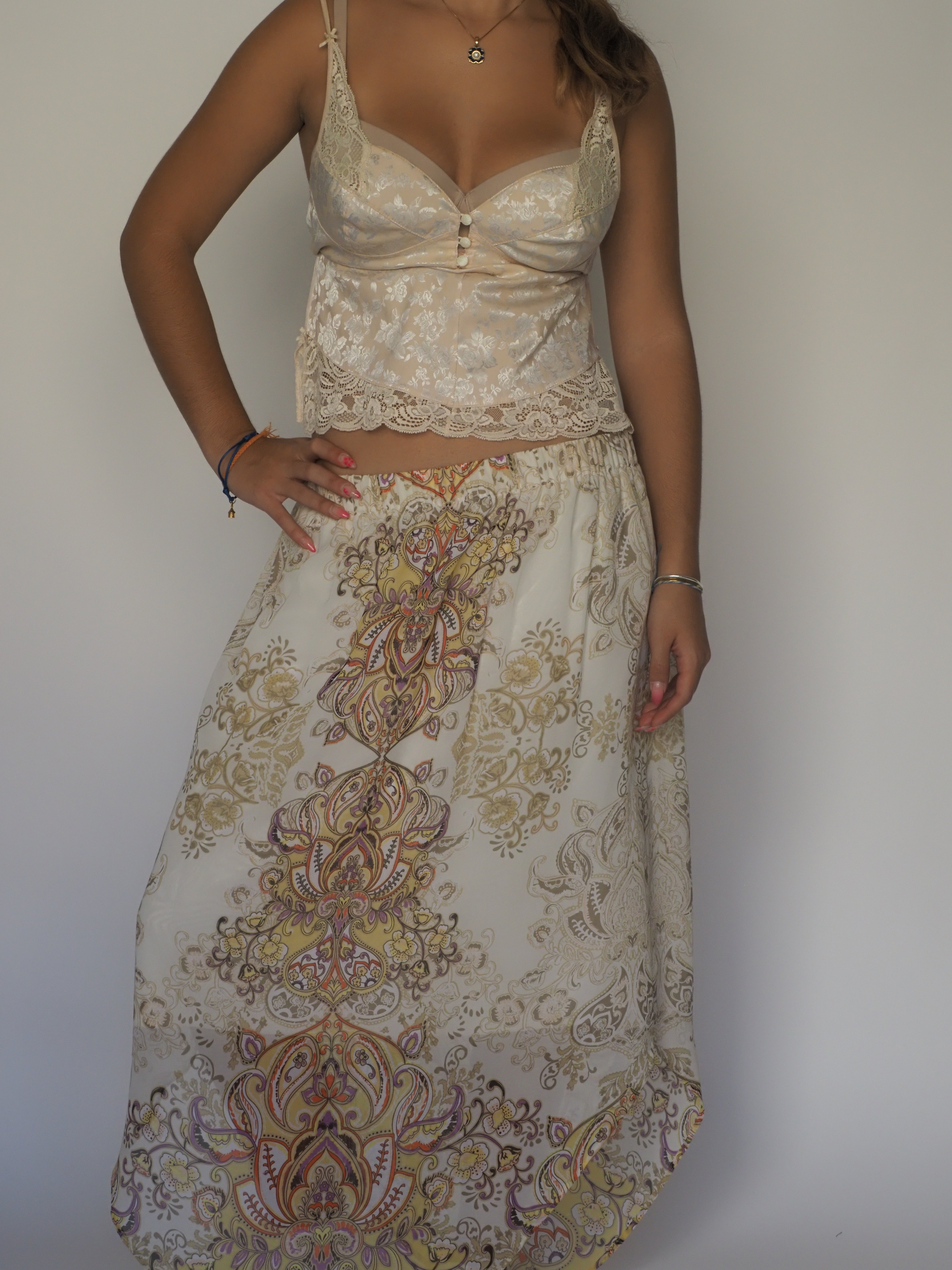 Cream & Gold Paisley Print Maxi Skirt – Cato