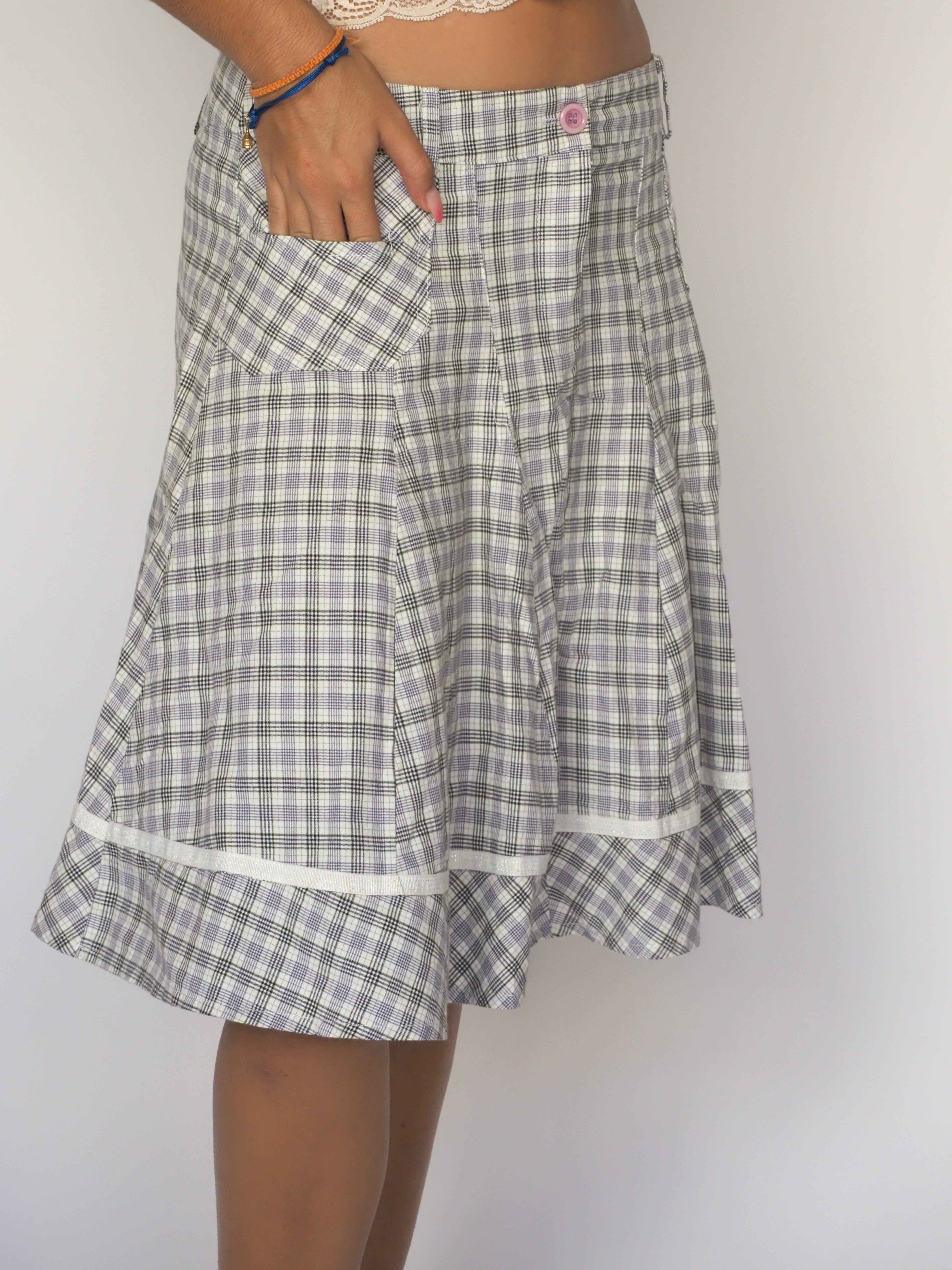 Purple Check Pleated Mini Skirt with Pink Button – SS