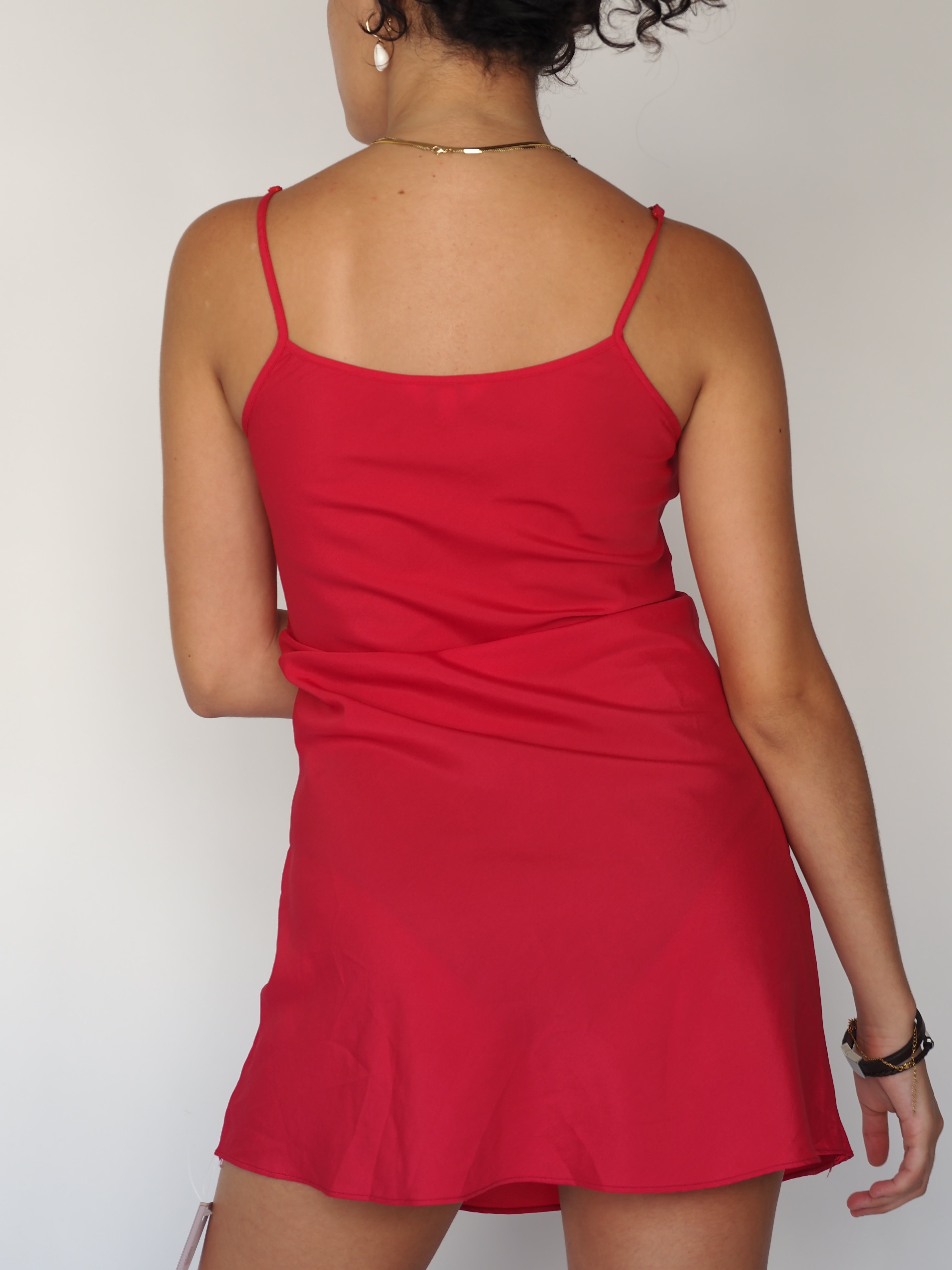 Red Embroidered Floral Detailled Slip Dress