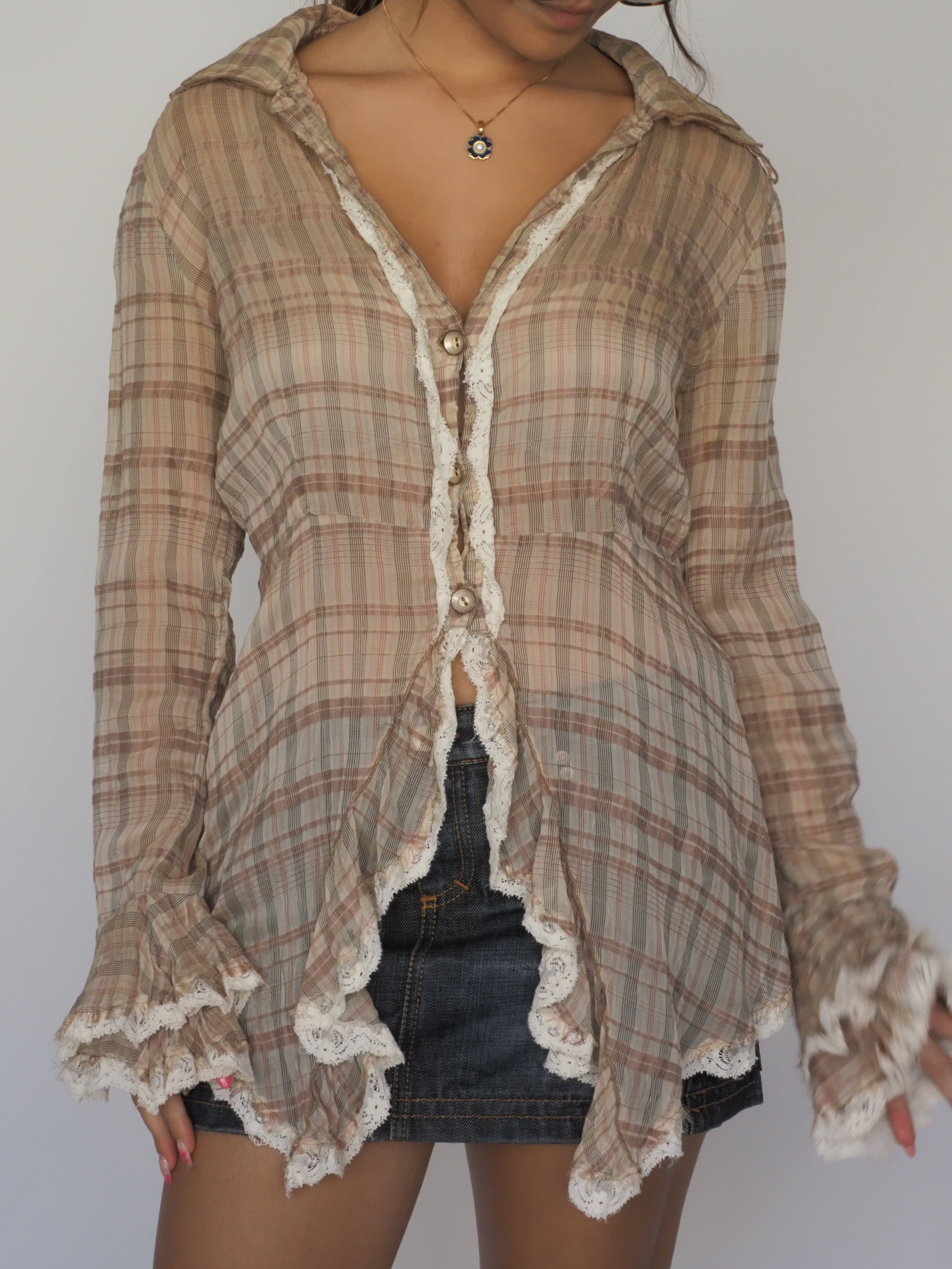 Vintage Plaid Lace-Trim Flared-Sleeve Blouse – Roberta Scarpa – Beige & Taupe