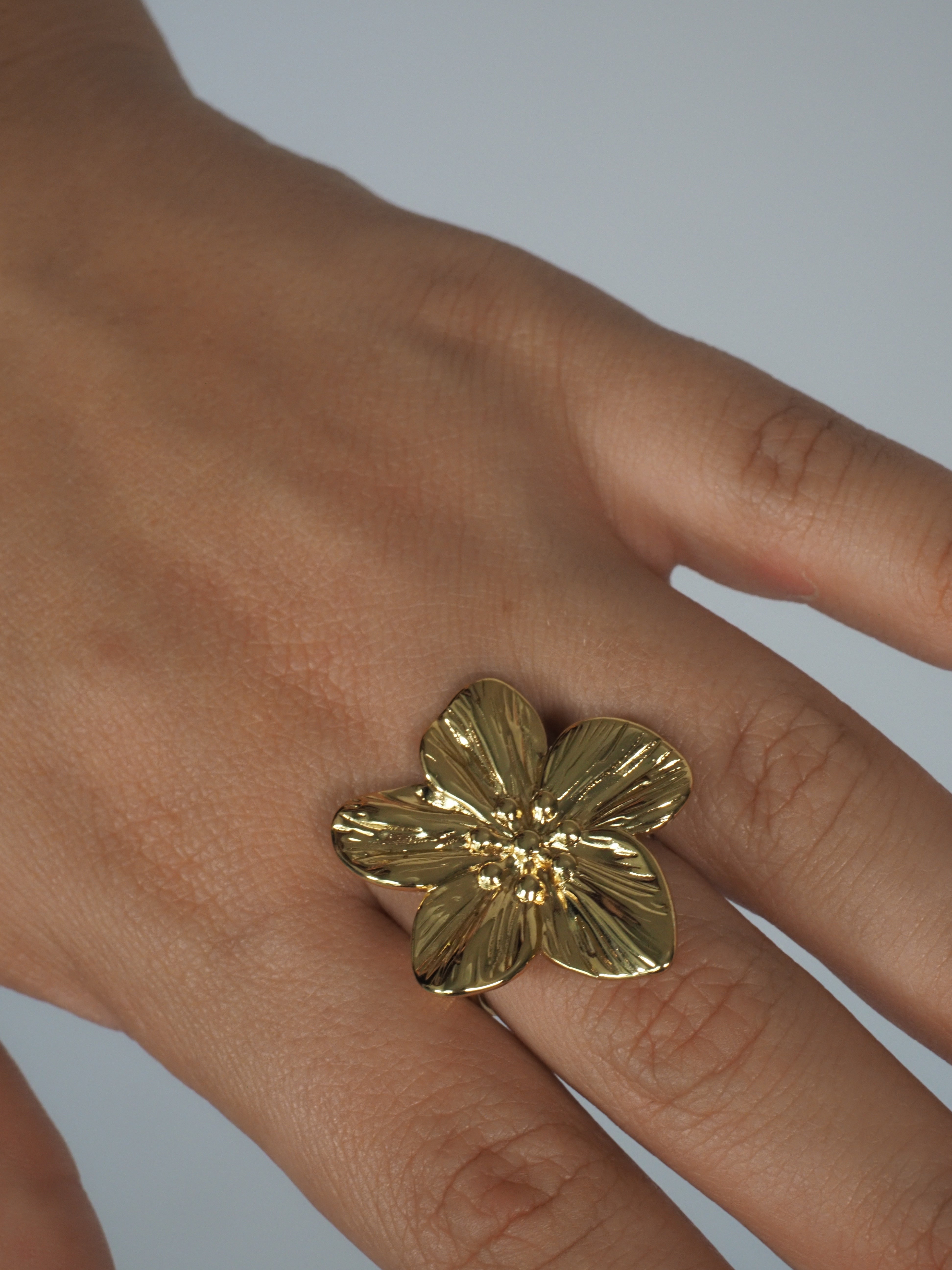 The Sylphine Gold Blossom Ring
