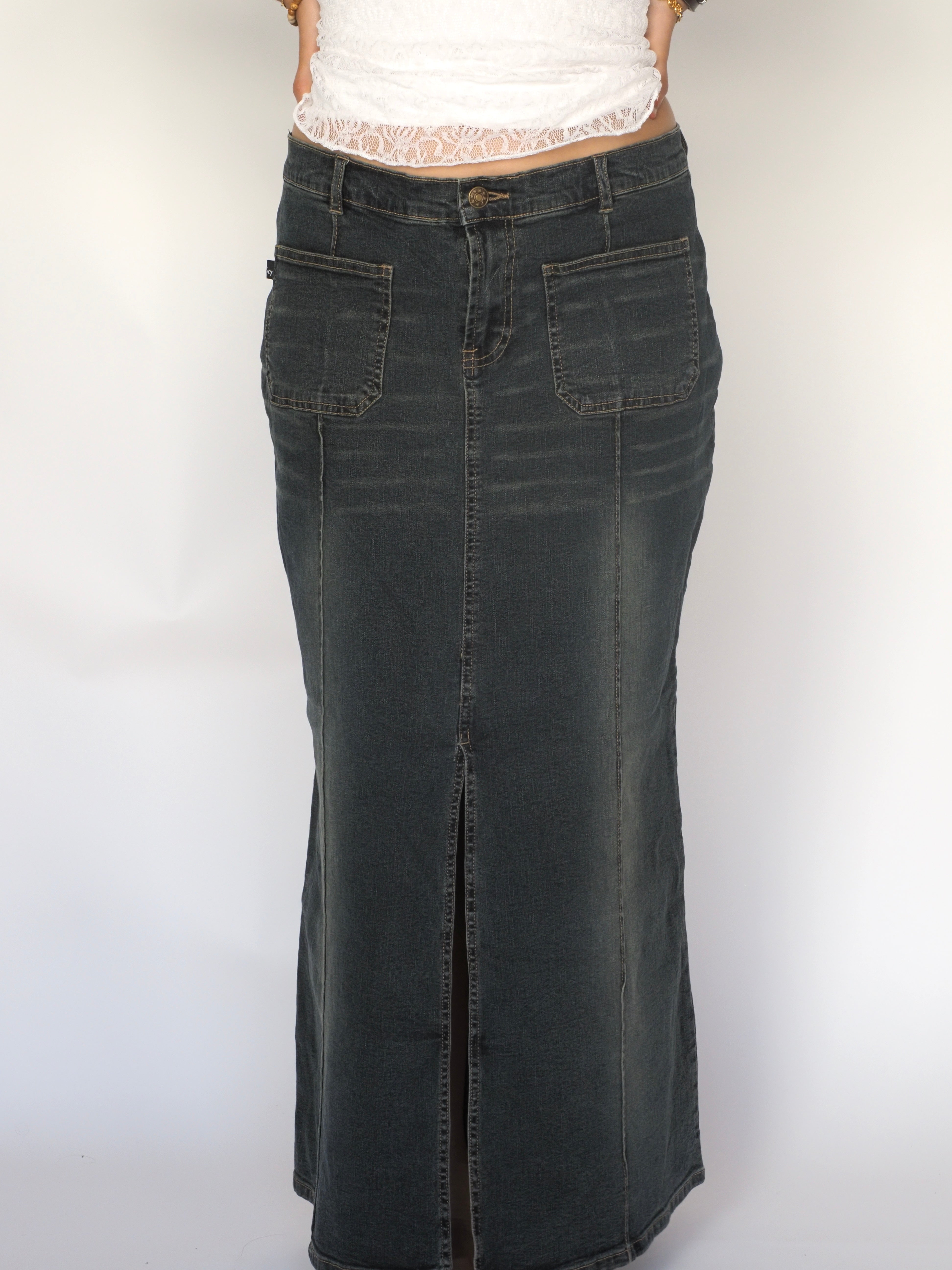 Y2K Washed Black Maxi Denim Skirt with Front Slit – I.CY
