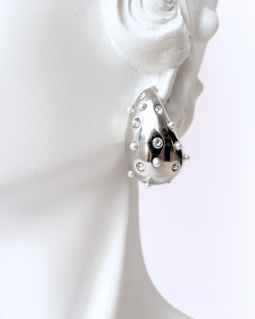 The Fifi Teardrop Earring