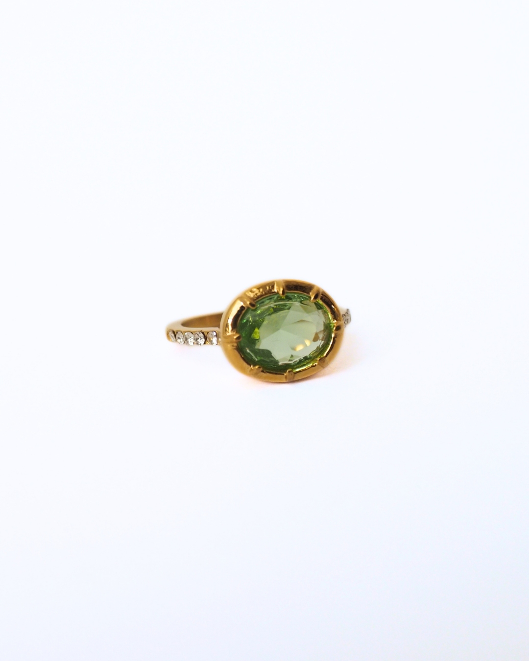 The Rogue Emerald Ring