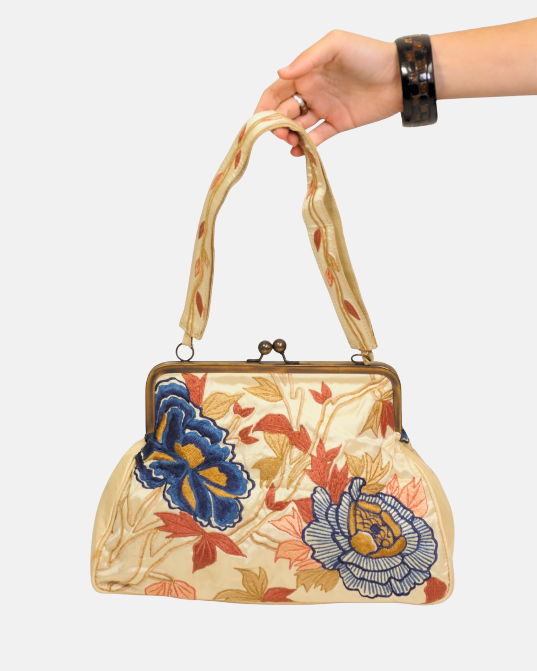 Vintage Y2K Cream Embroidered Floral Kiss-Lock Bag
