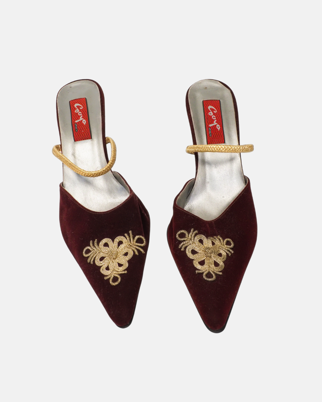 Velvet soya pointy shoes