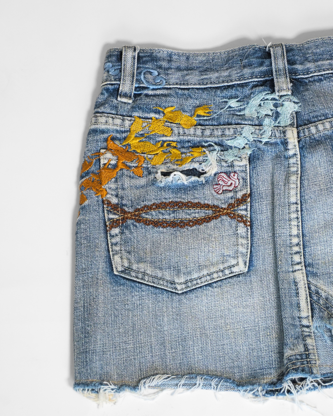 Y2K Embroidered Denim Mini Skirt – S’Ebo