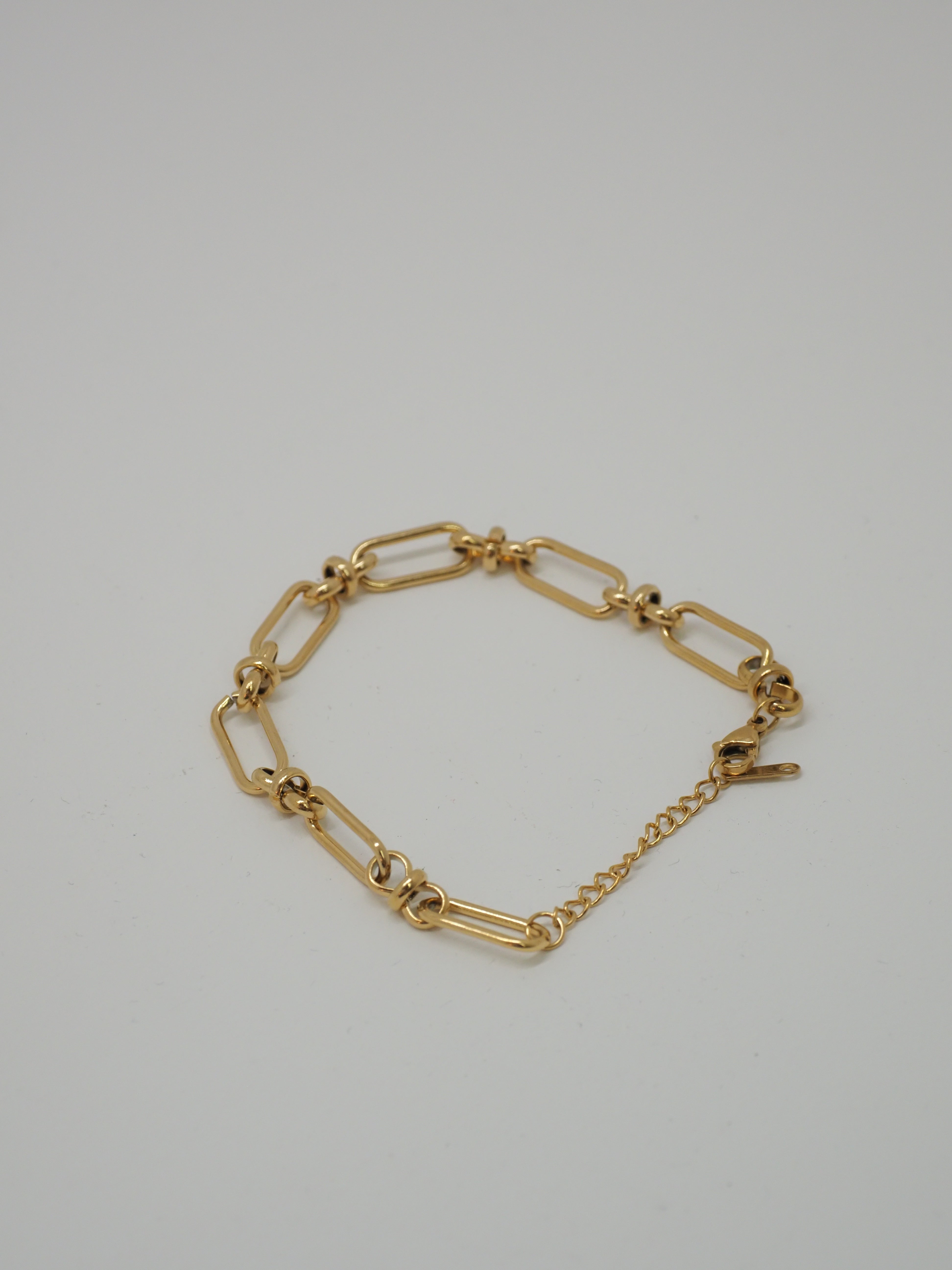 Aurelia Link Chain Bracelet