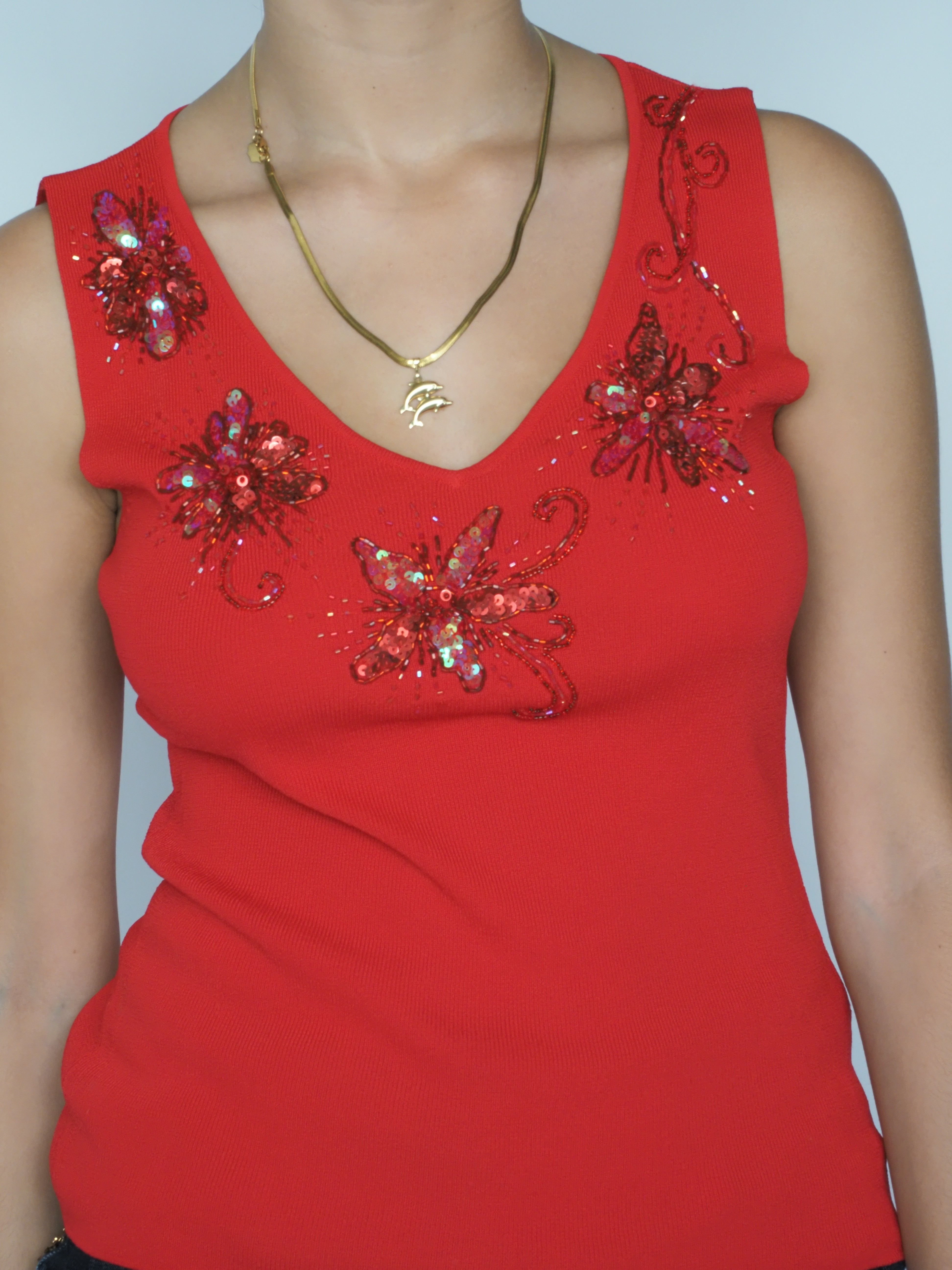 Red Sequin Floral V-Neck Top – Misis