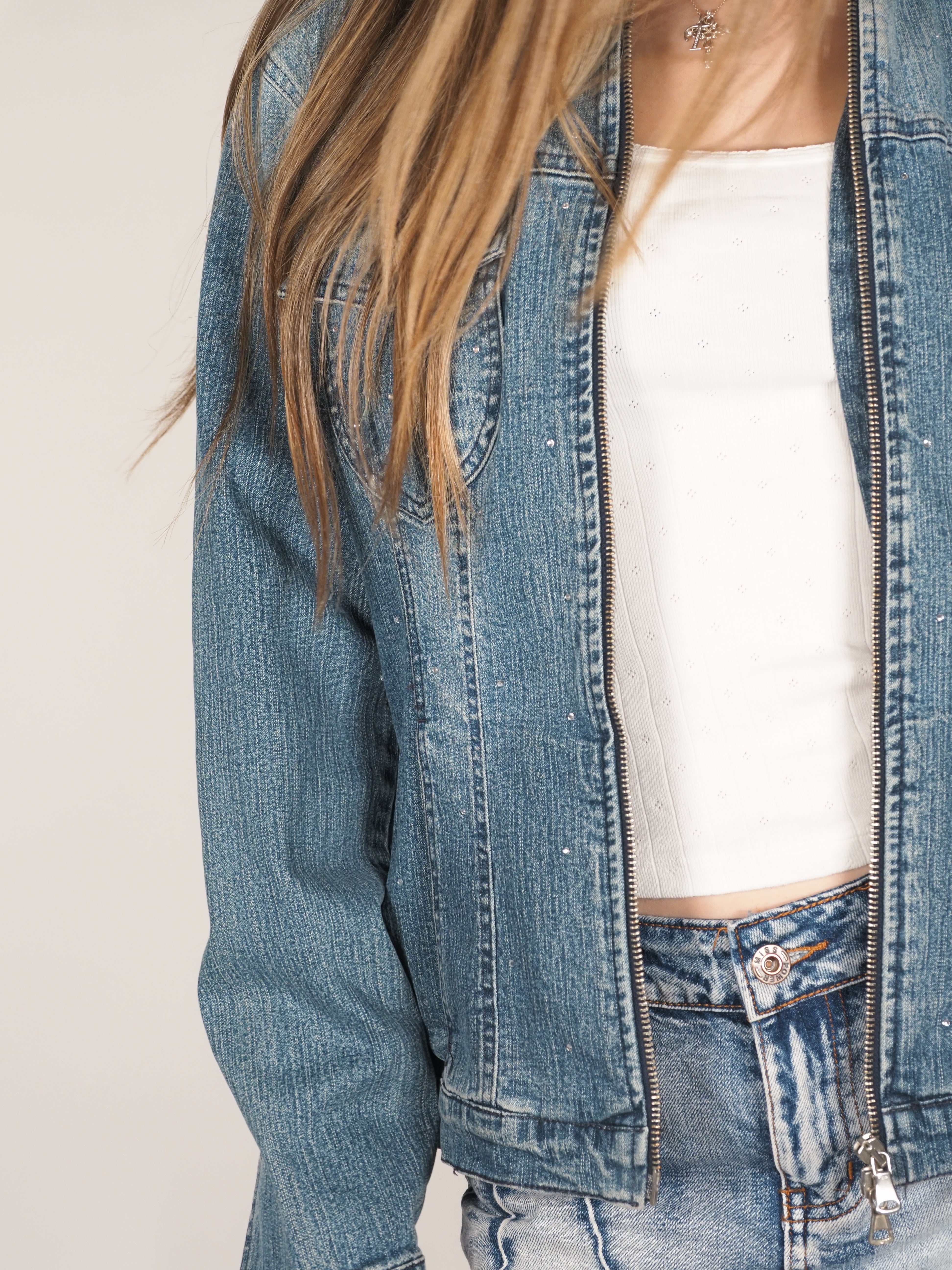 Y2K MHV Zip-Up Denim Jacket with Subtle Sparkle Details