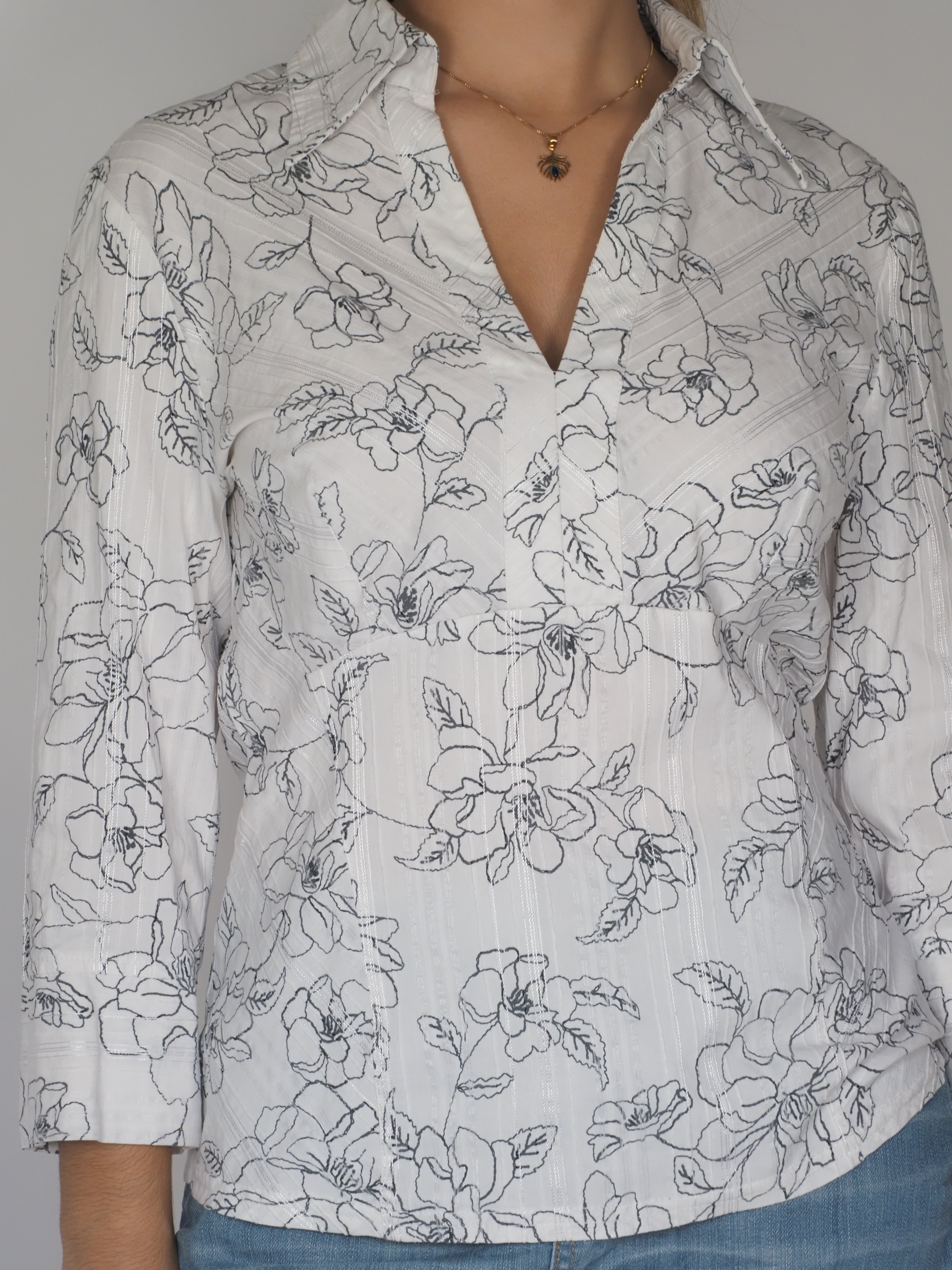 White Floral Embroidered Collared Blouse – Next