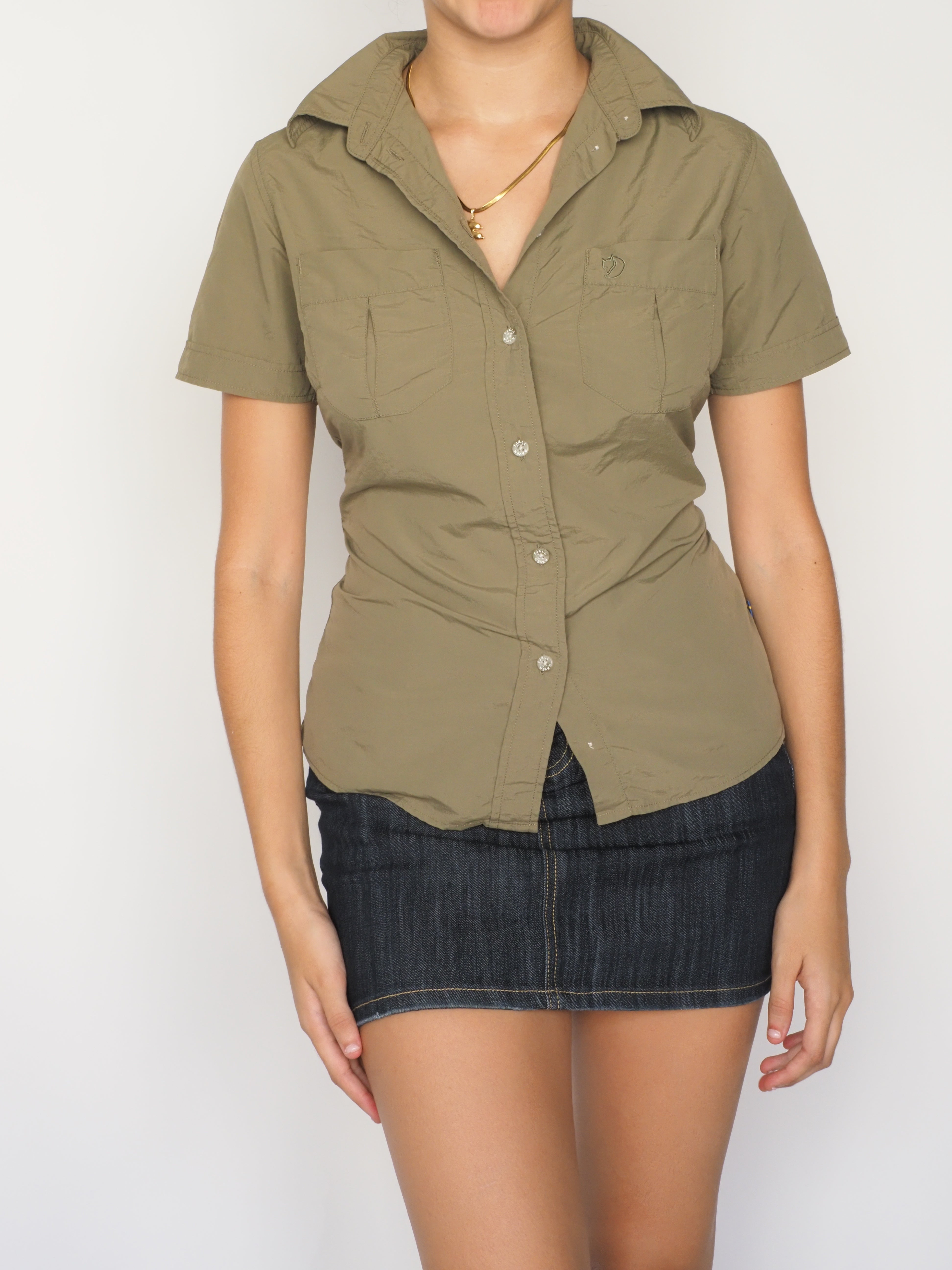 Khaki Button-Up Short Sleeve Shirt – Fjällräven