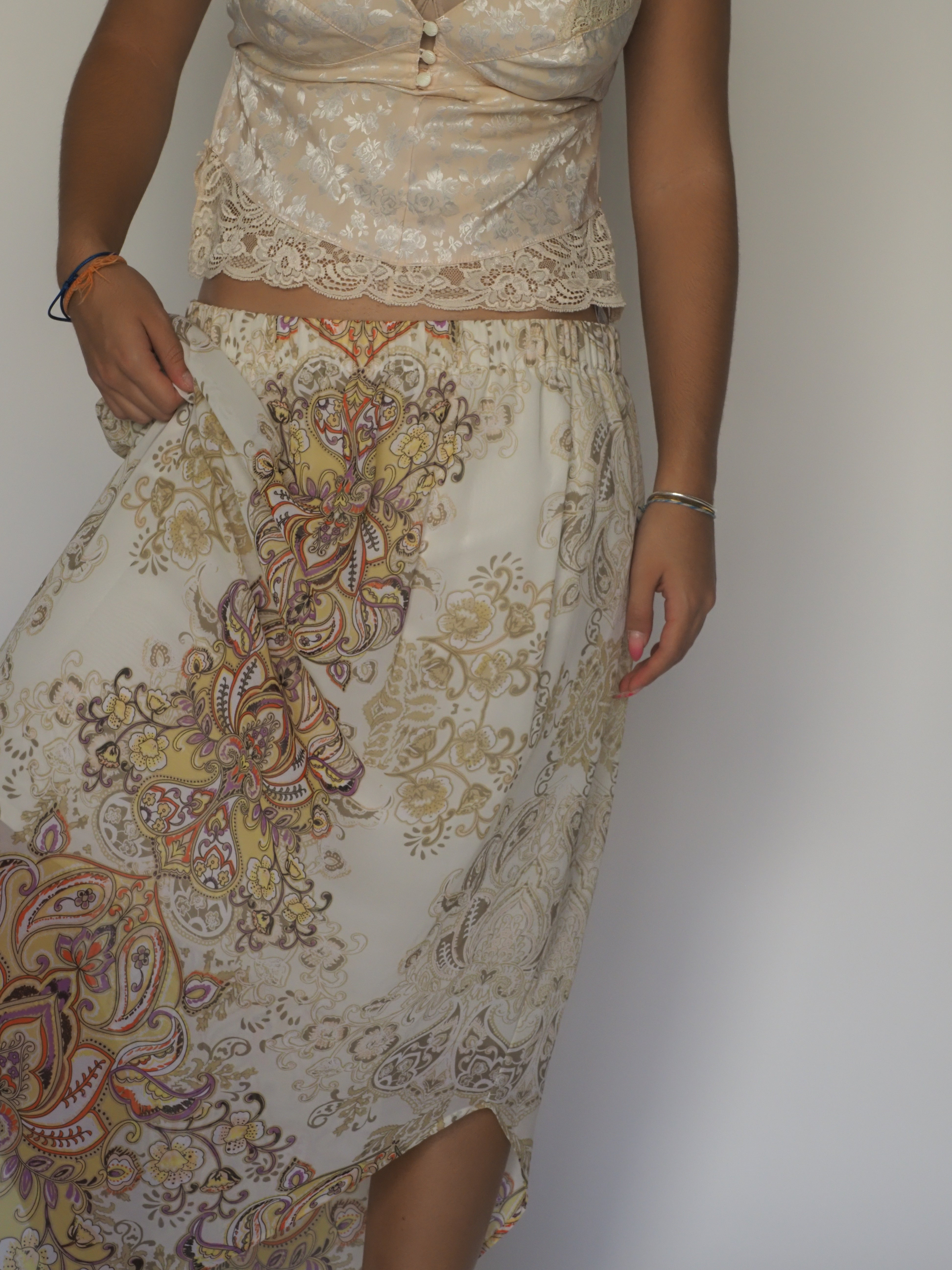 Cream & Gold Paisley Print Maxi Skirt – Cato