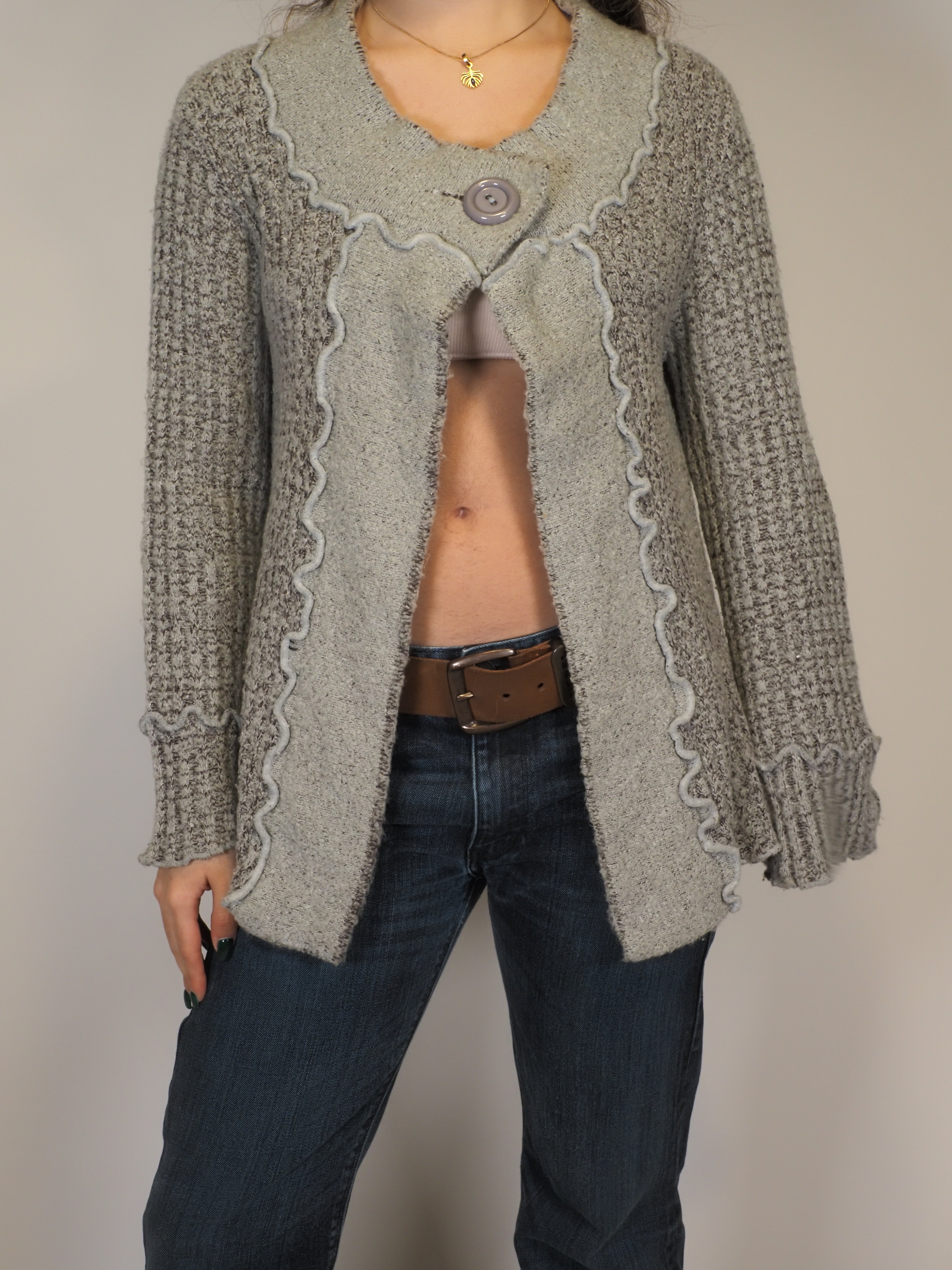 Grey Textured Knit Cardigan – Elegant