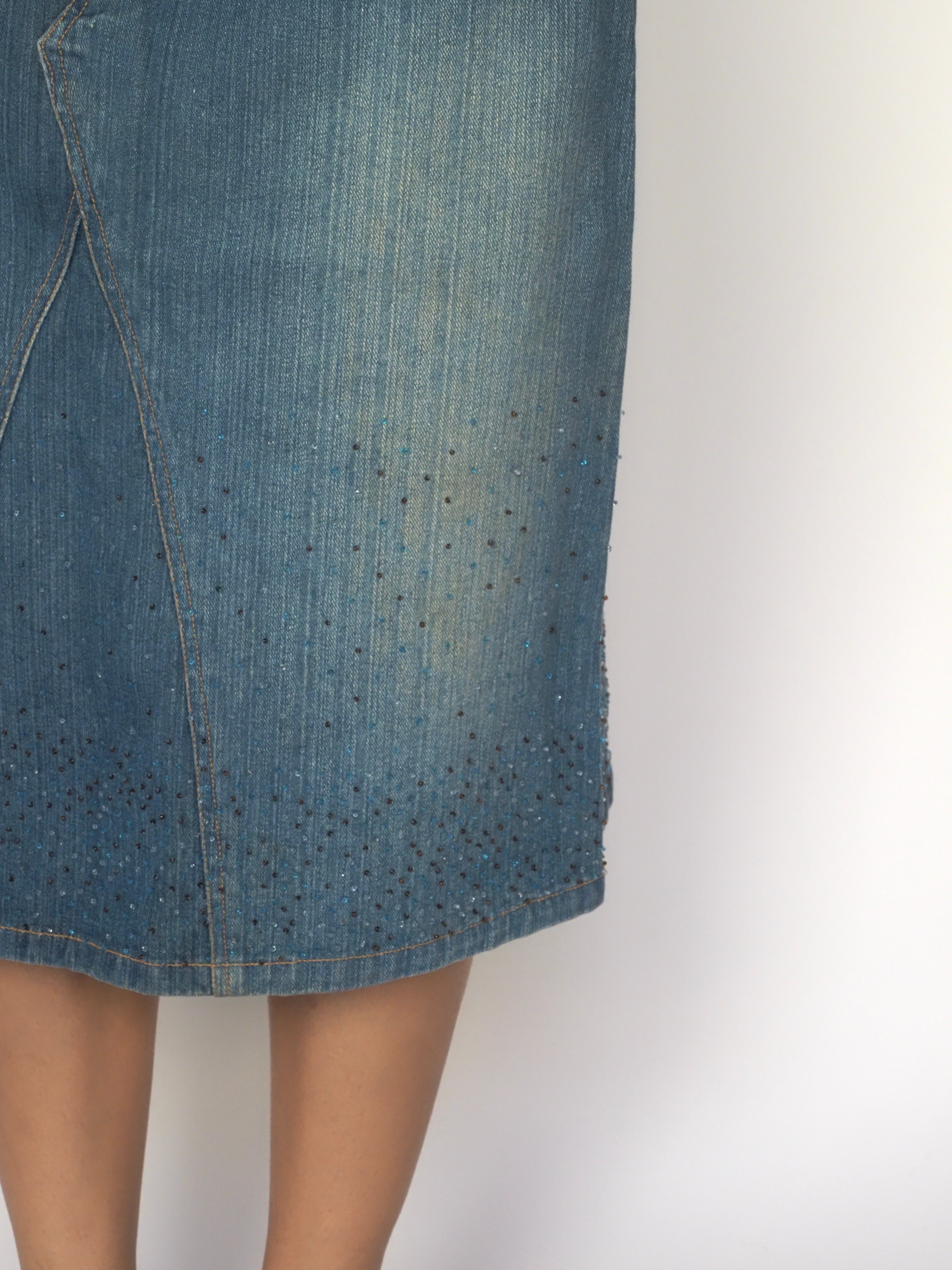 Studded Mid-Wash Denim Midi Skirt – Camomilla