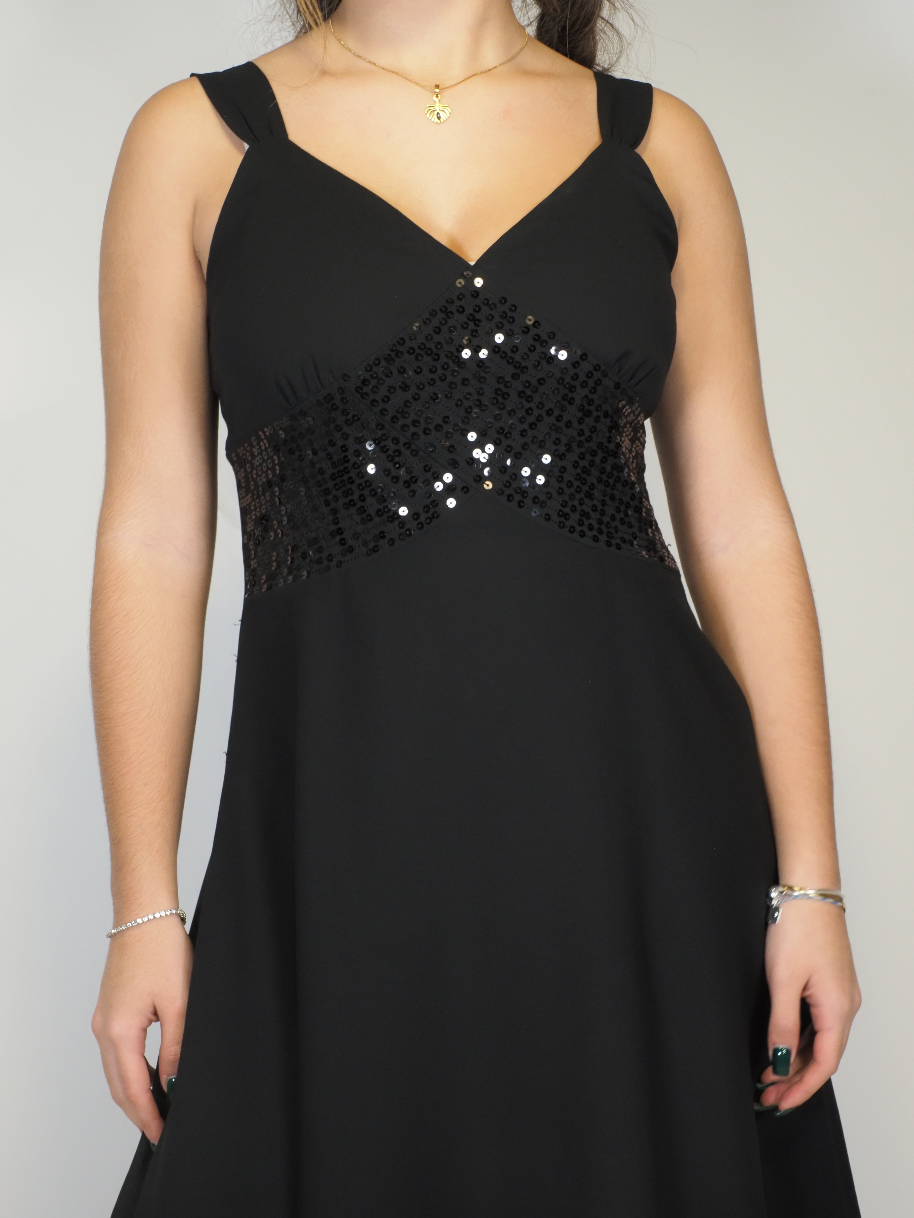 Black Sequin Waist Midi Dress – Amichi Noche