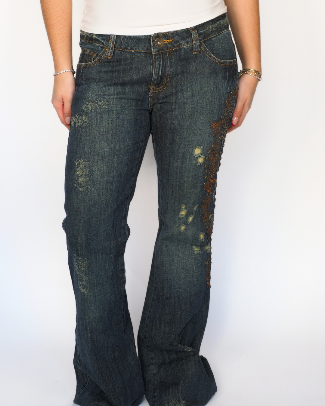 Vintage Low-rise Embellished Bootcut Jeans – Cowgirls