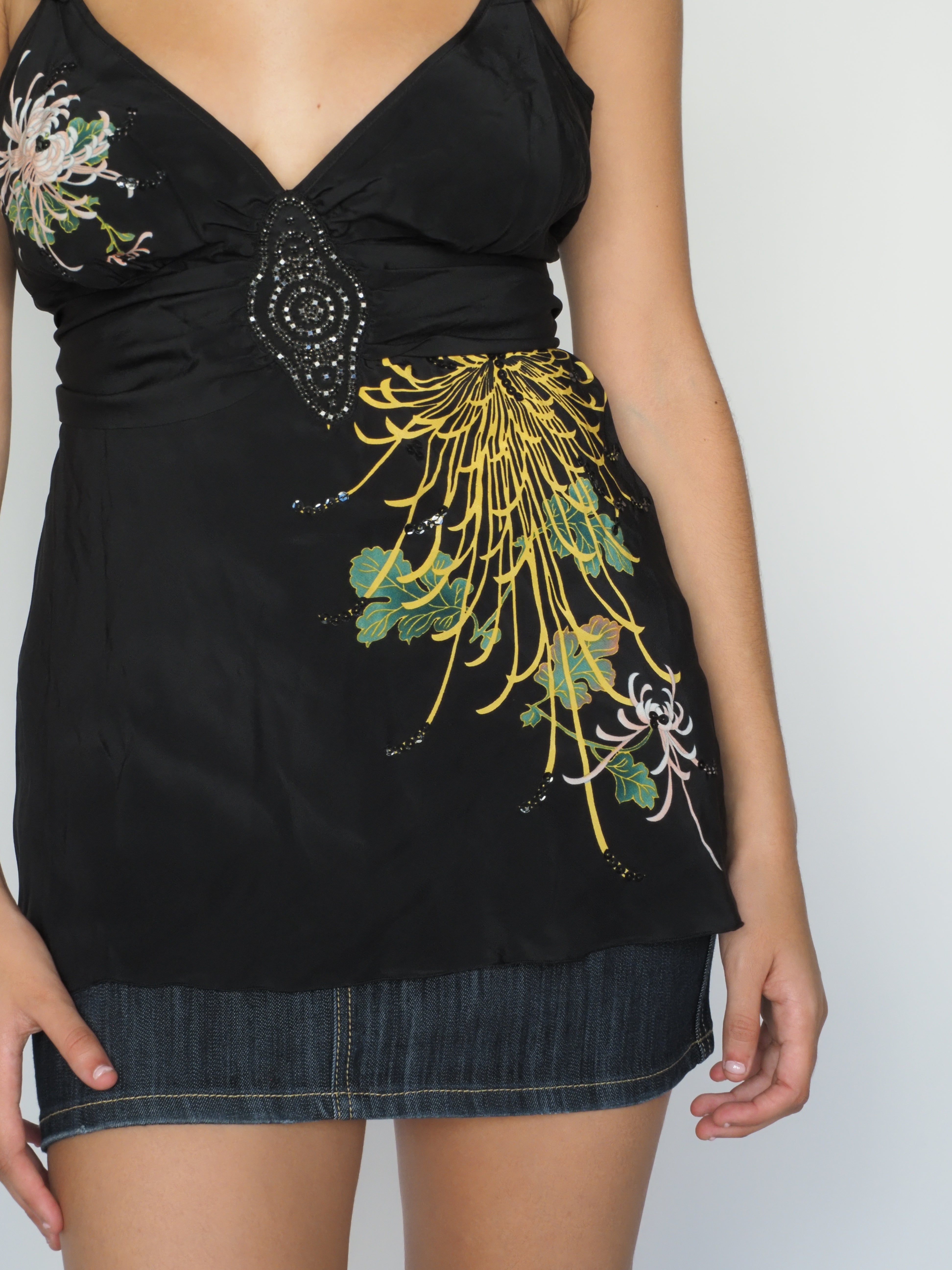 Black Embellished Floral Top – Miss Selfridge