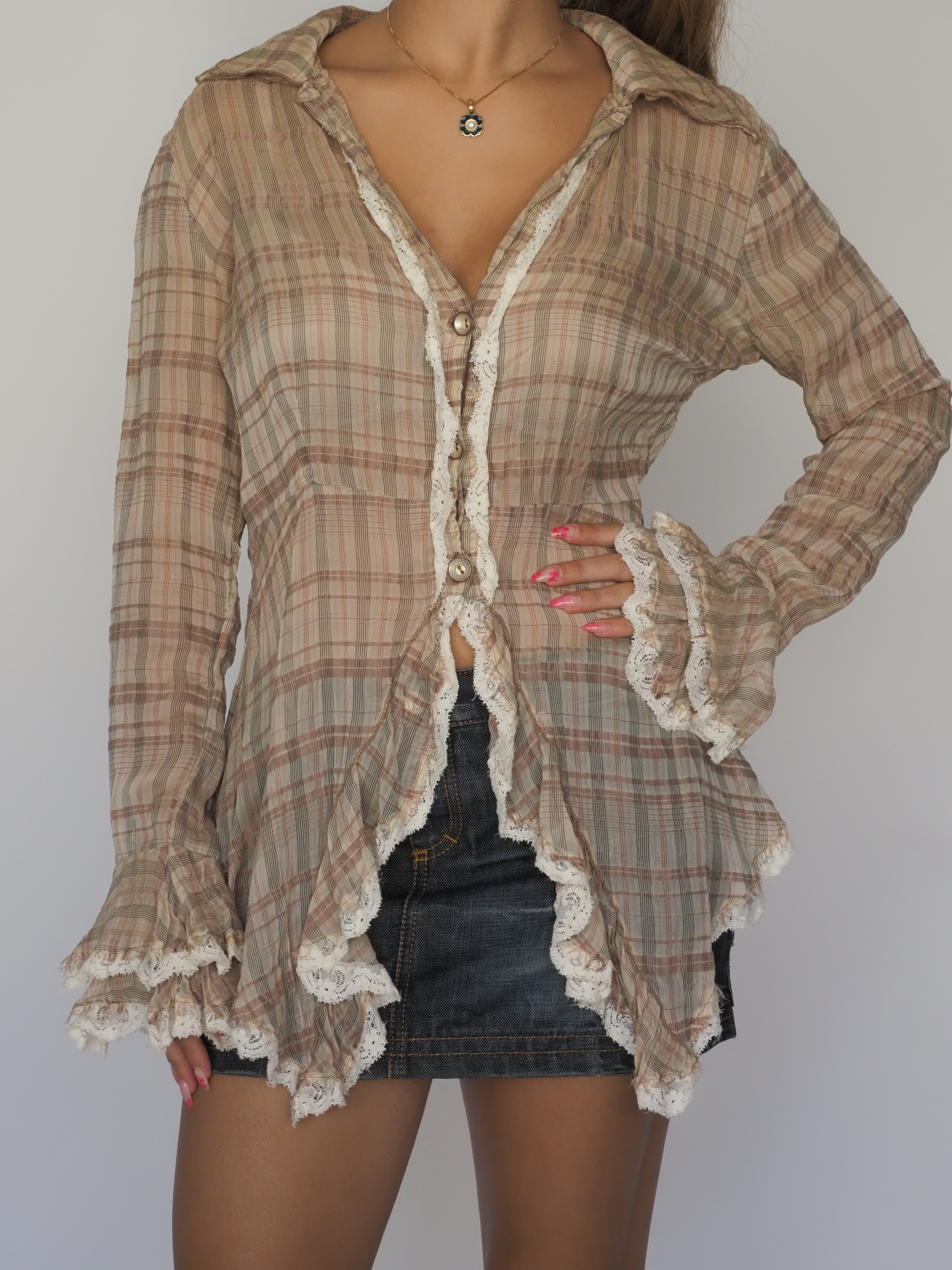 Vintage Plaid Lace-Trim Flared-Sleeve Blouse – Roberta Scarpa – Beige & Taupe