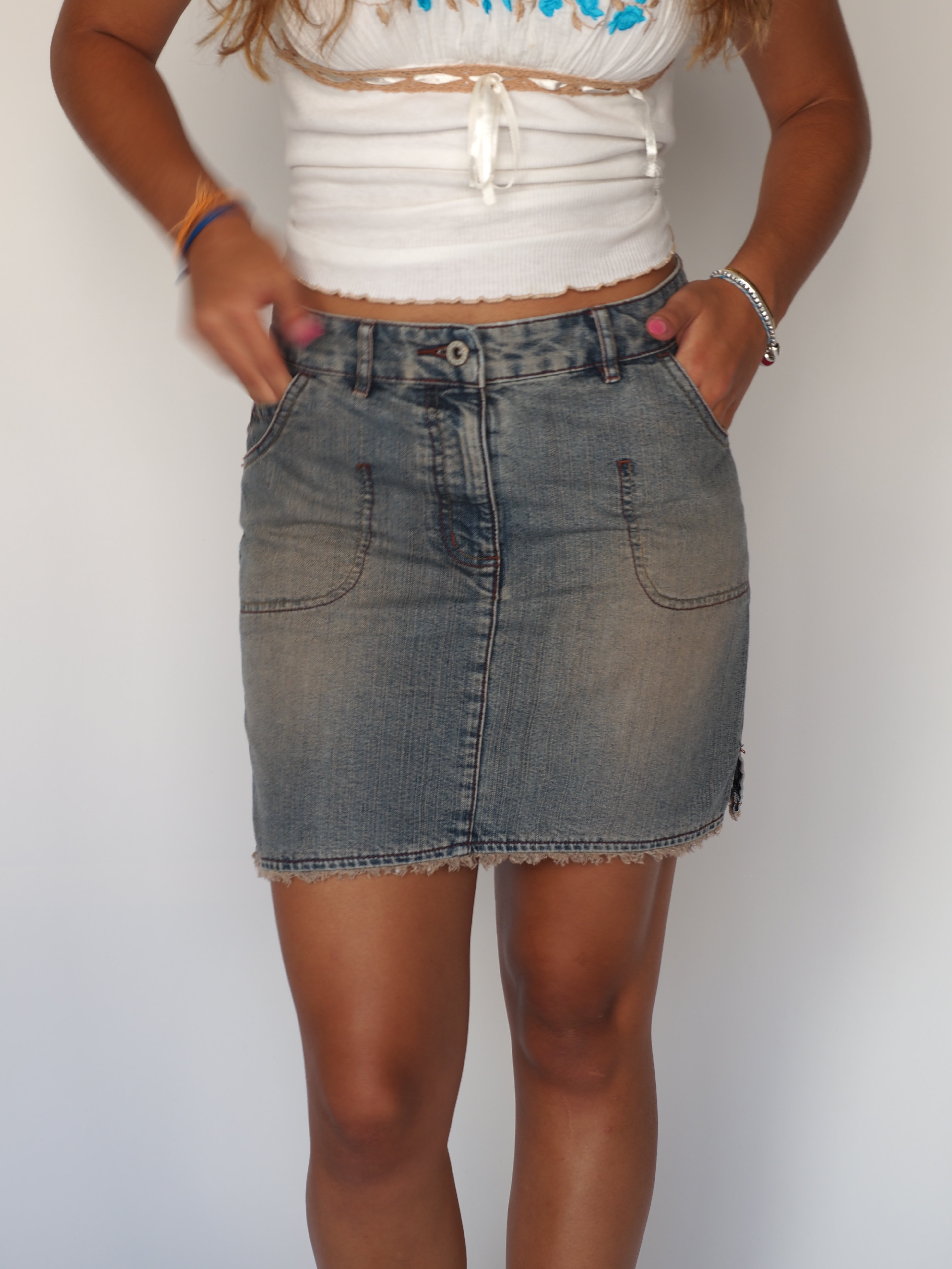 Jeans Dynam Light-Wash Tribal Graphic Denim Mini Skirt