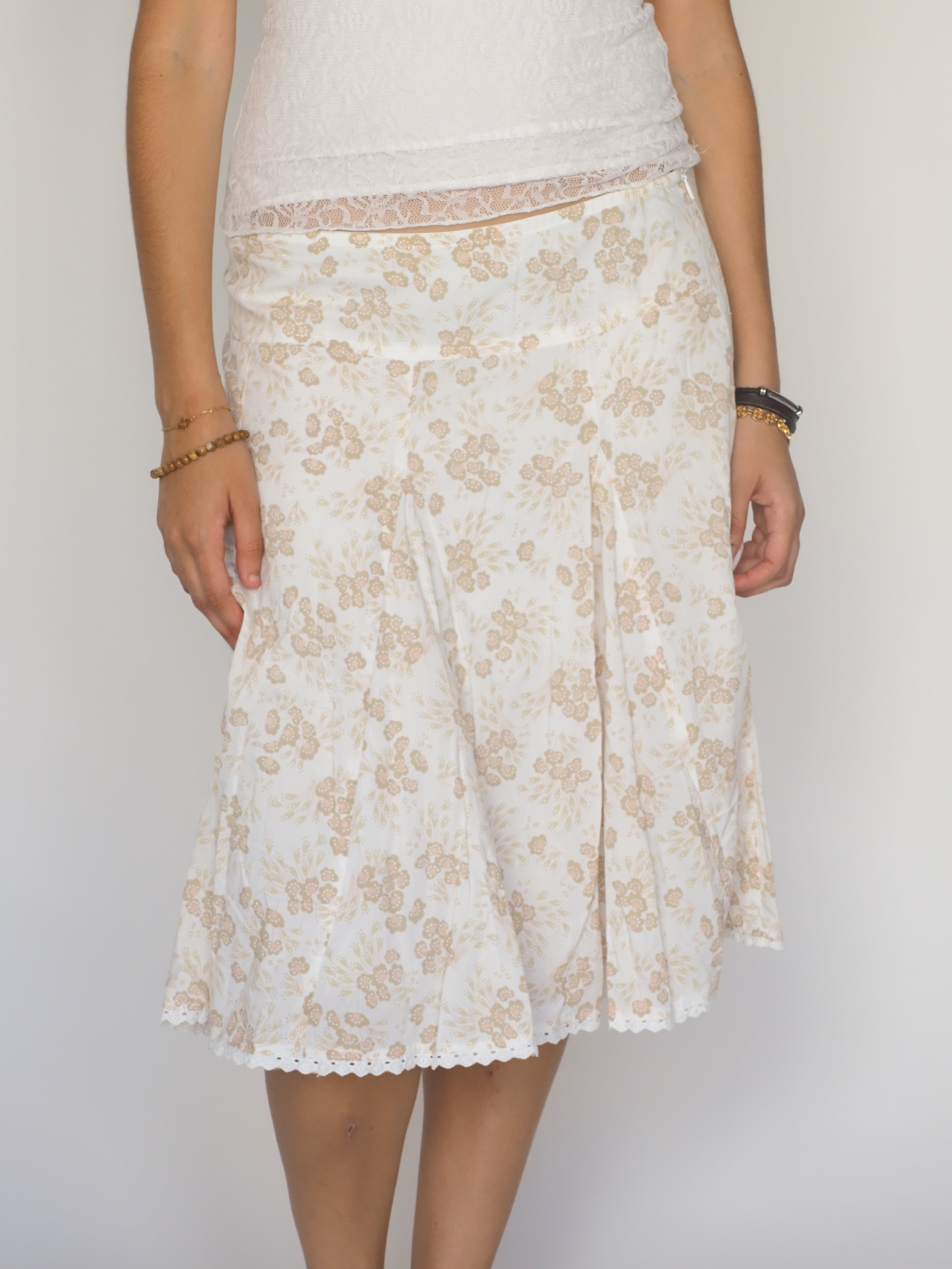 Vintage Cream Floral Eyelet Hem Midi Skirt – Orsay