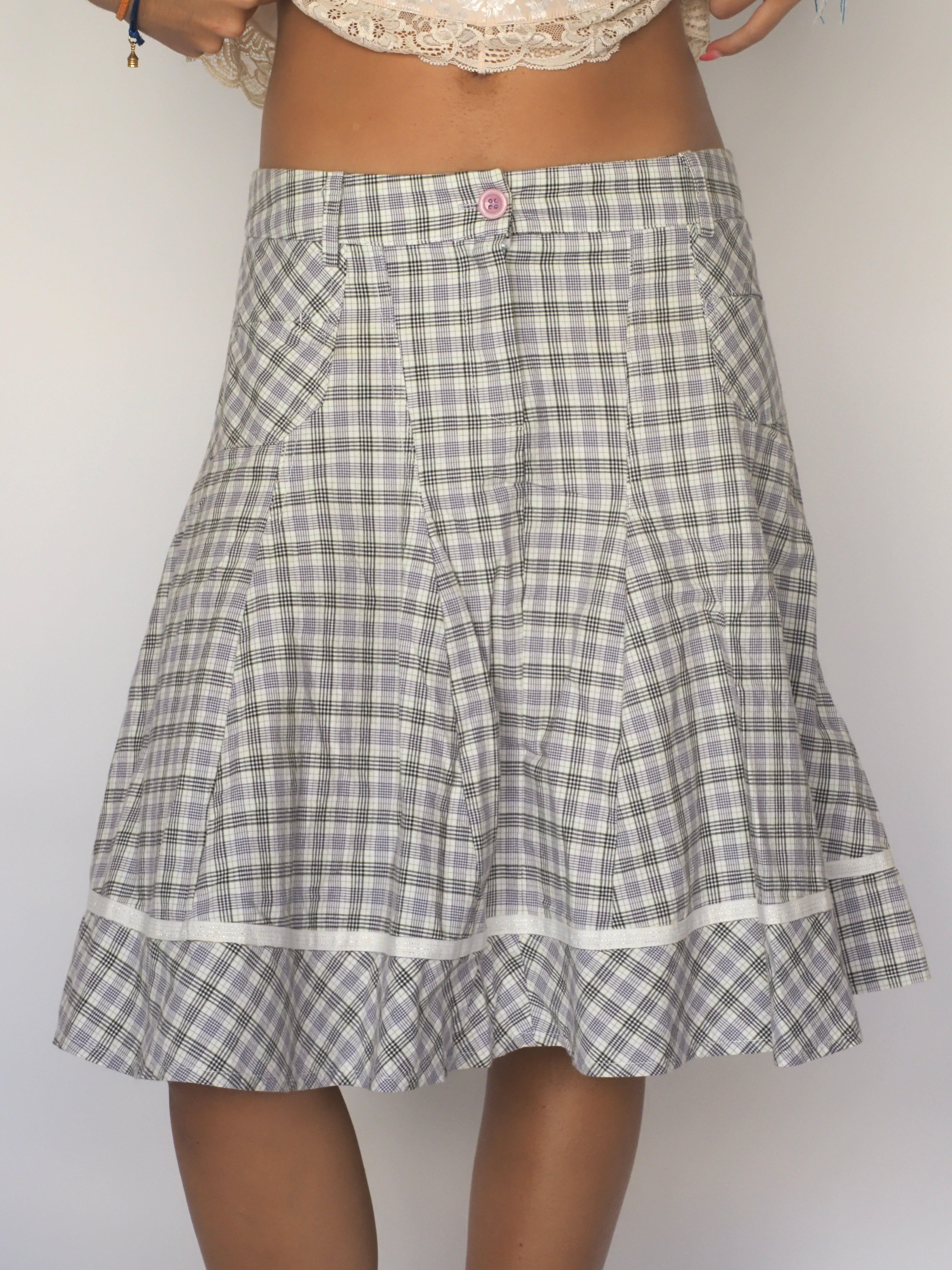 Purple Check Pleated Mini Skirt with Pink Button – SS