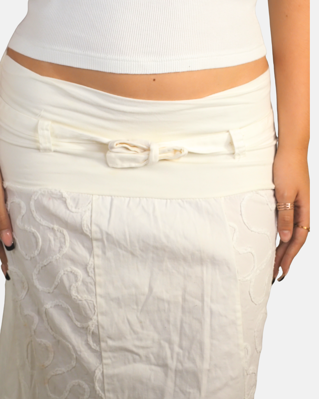 Ivory Detailed Low Rise Midi Skirt