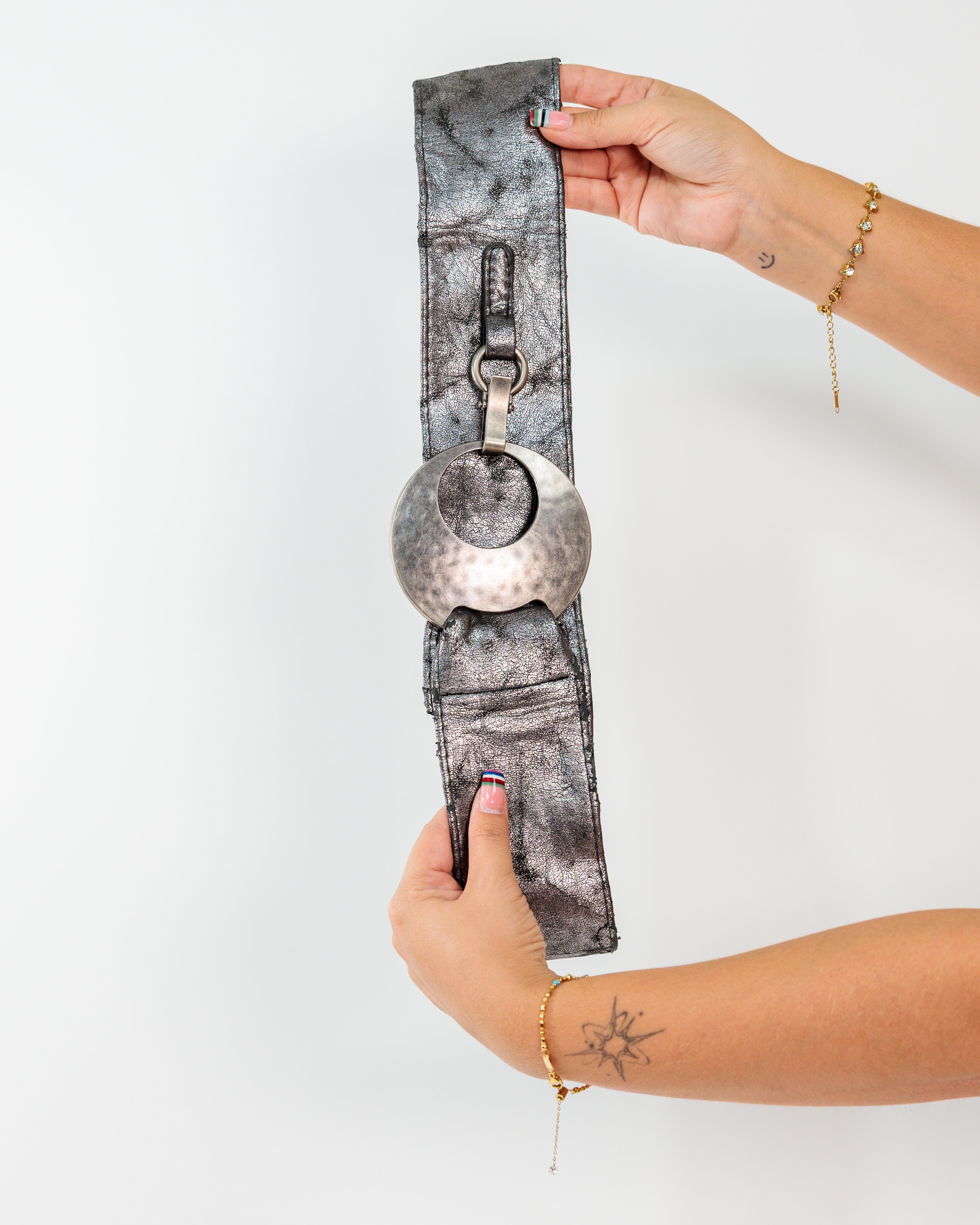Metallic Silver Oversized Disc Belt