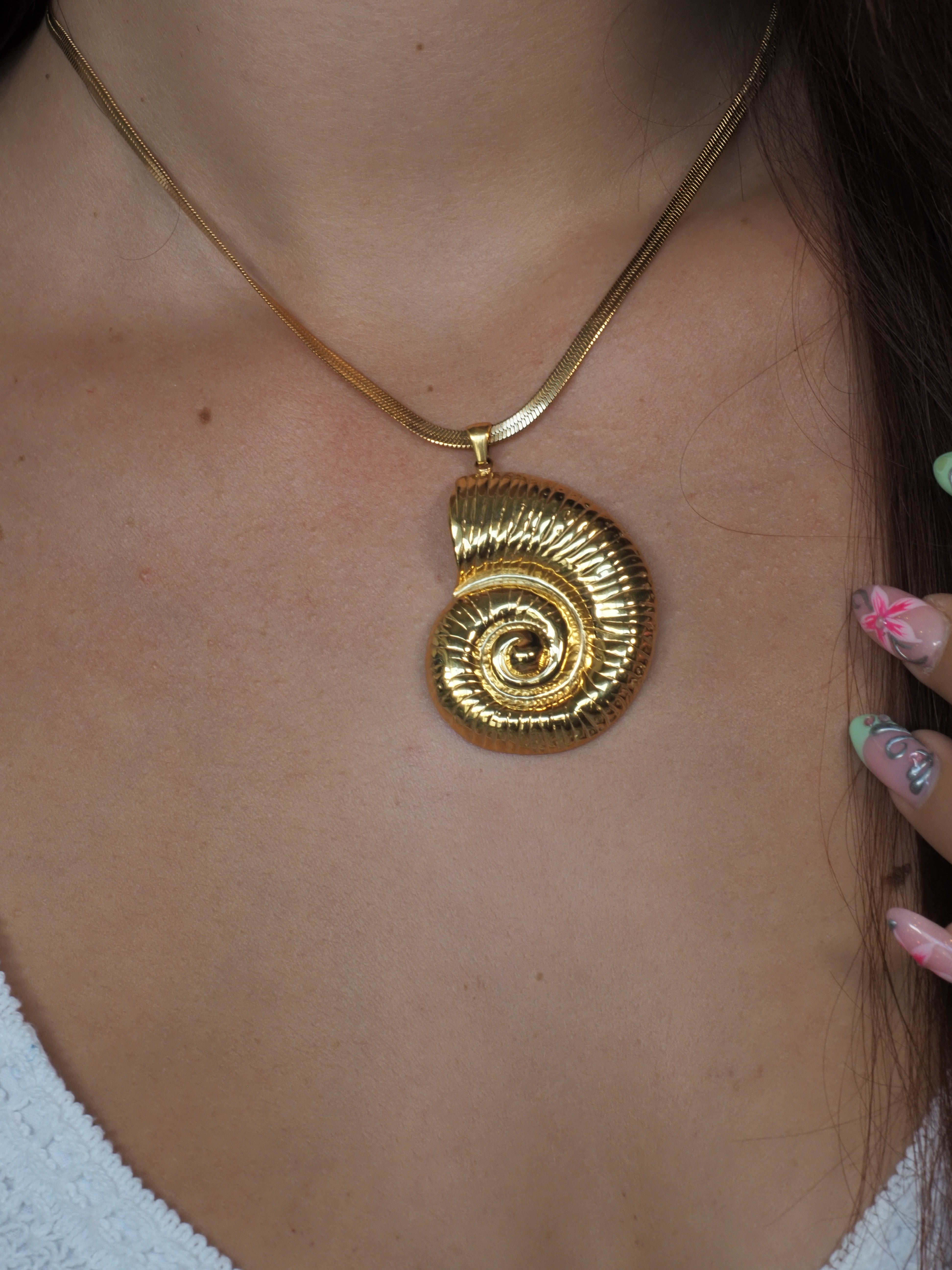 The Iridessa Seashell Necklace