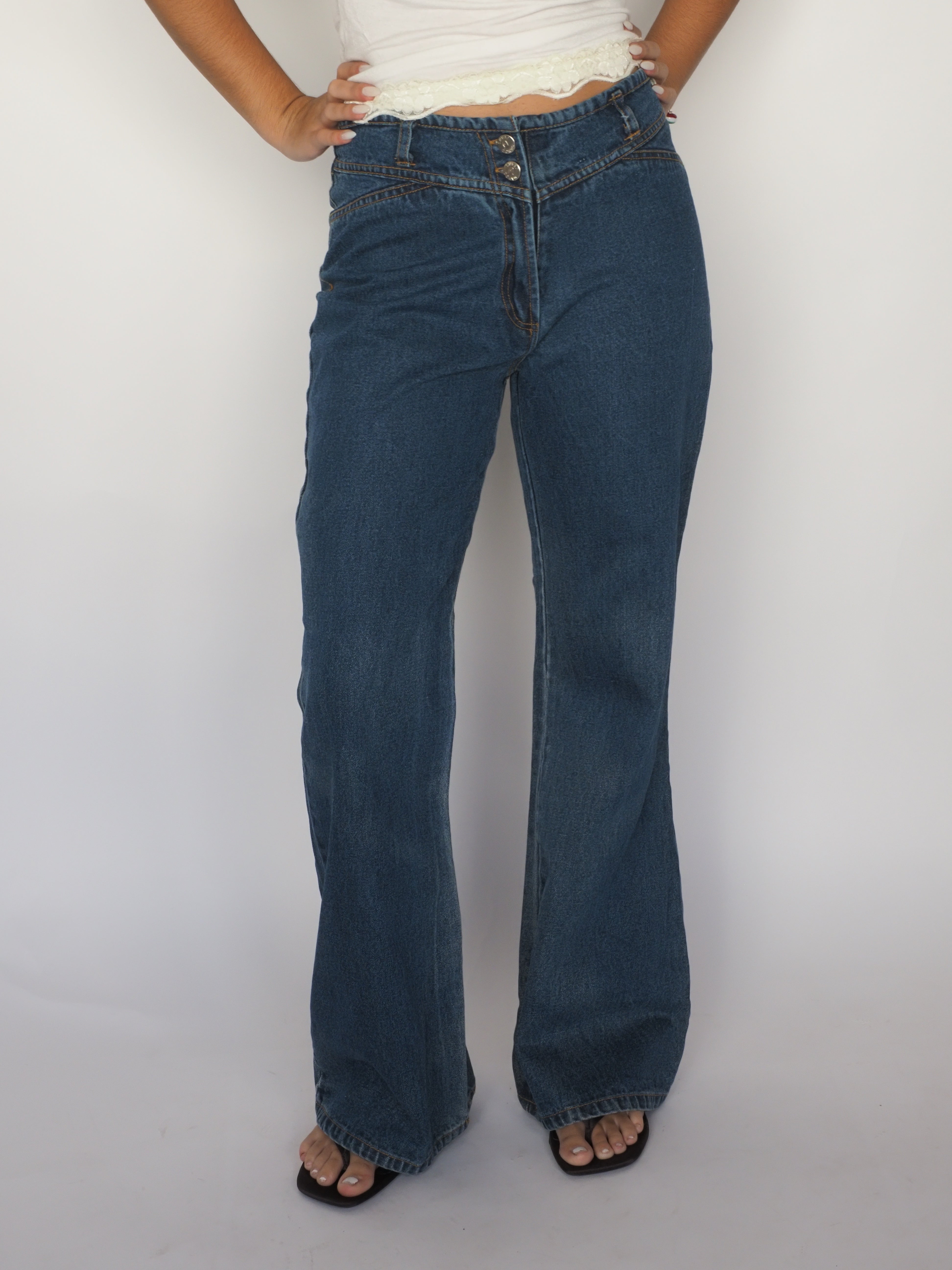 Dahoc High-Rise Wide-Leg Jeans in Classic Blue Wash