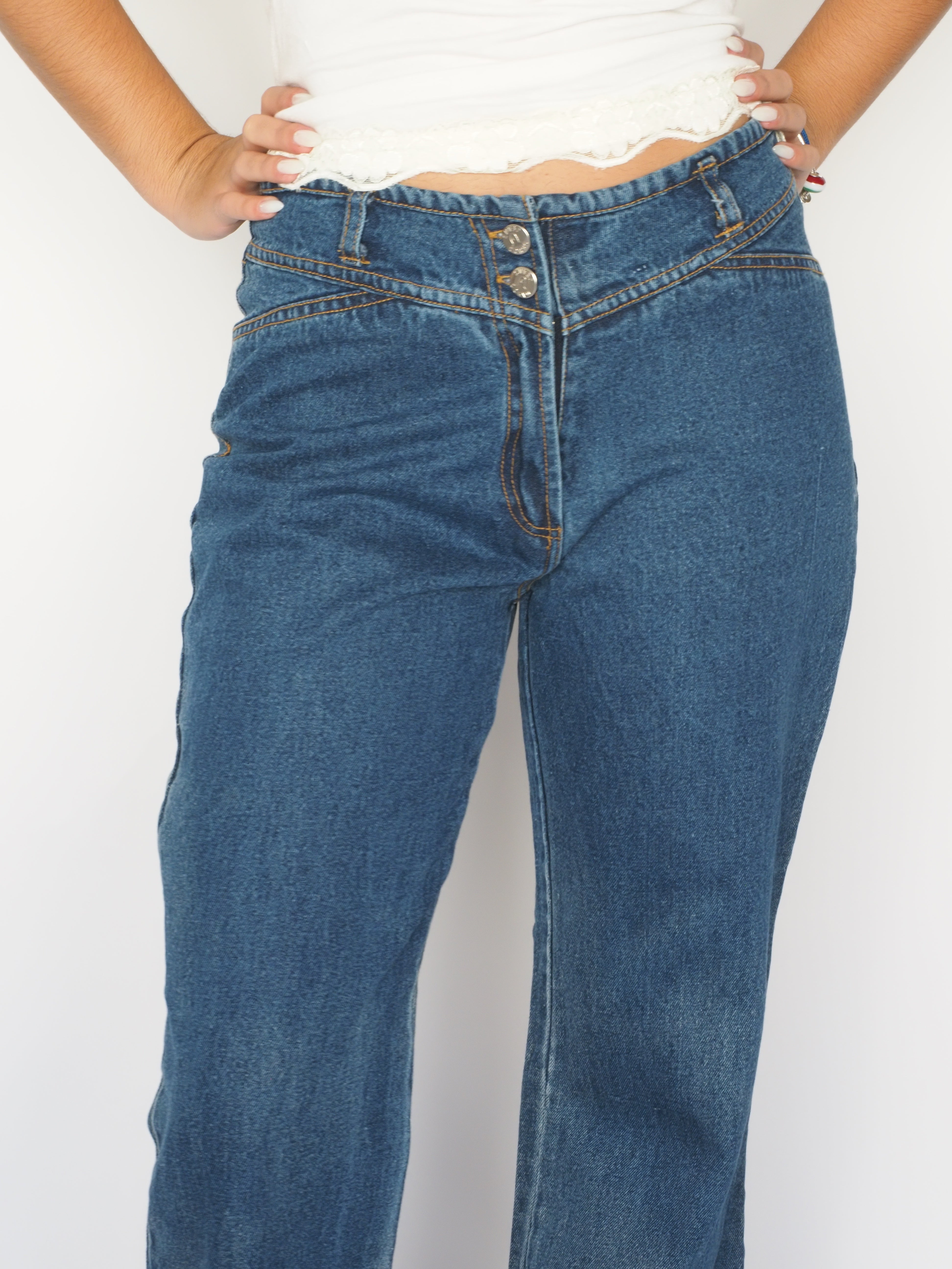 Dahoc High-Rise Wide-Leg Jeans in Classic Blue Wash