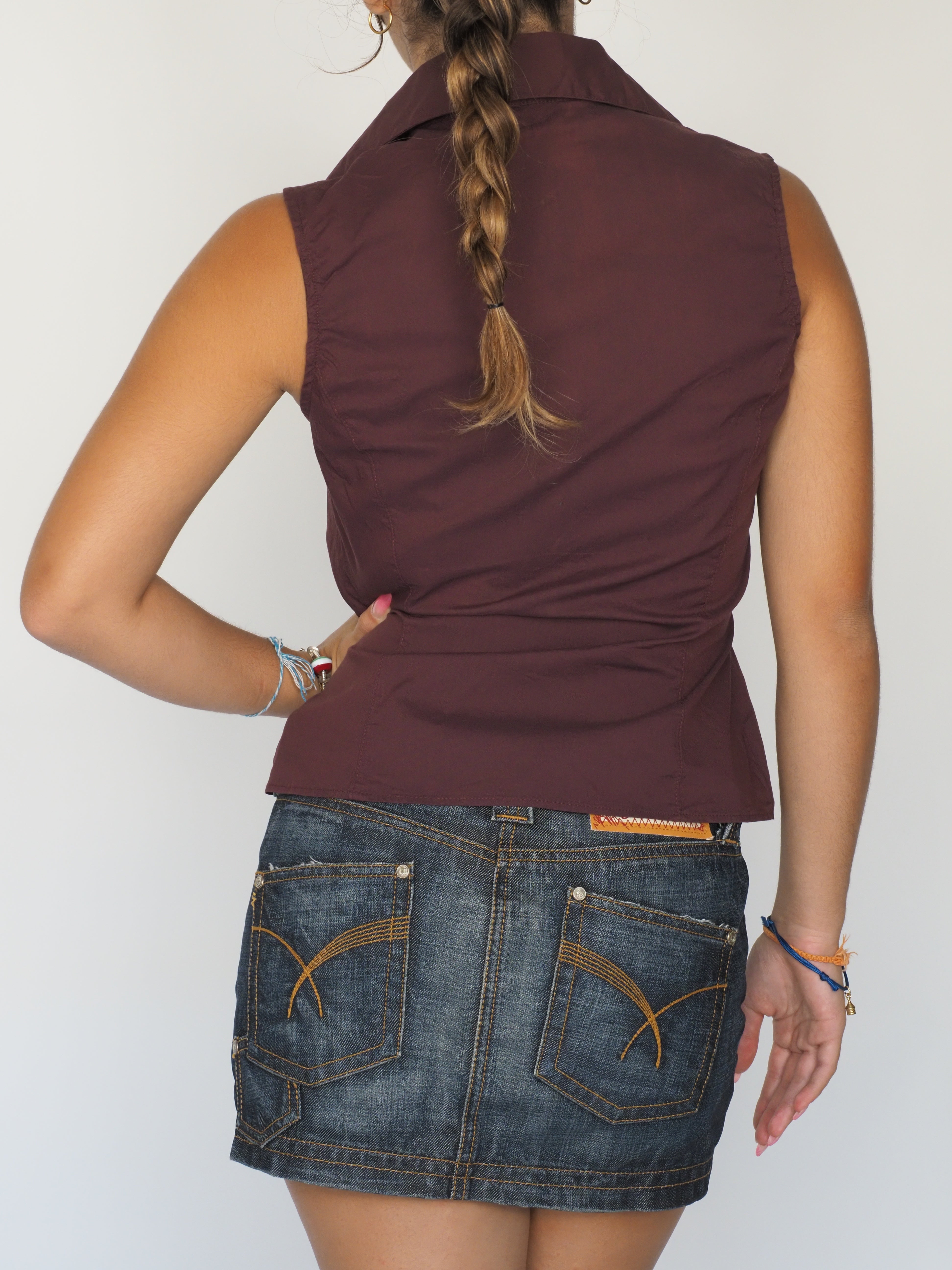 Motivi Plum Sleeveless Lace-Up Blouse with Collared Detail