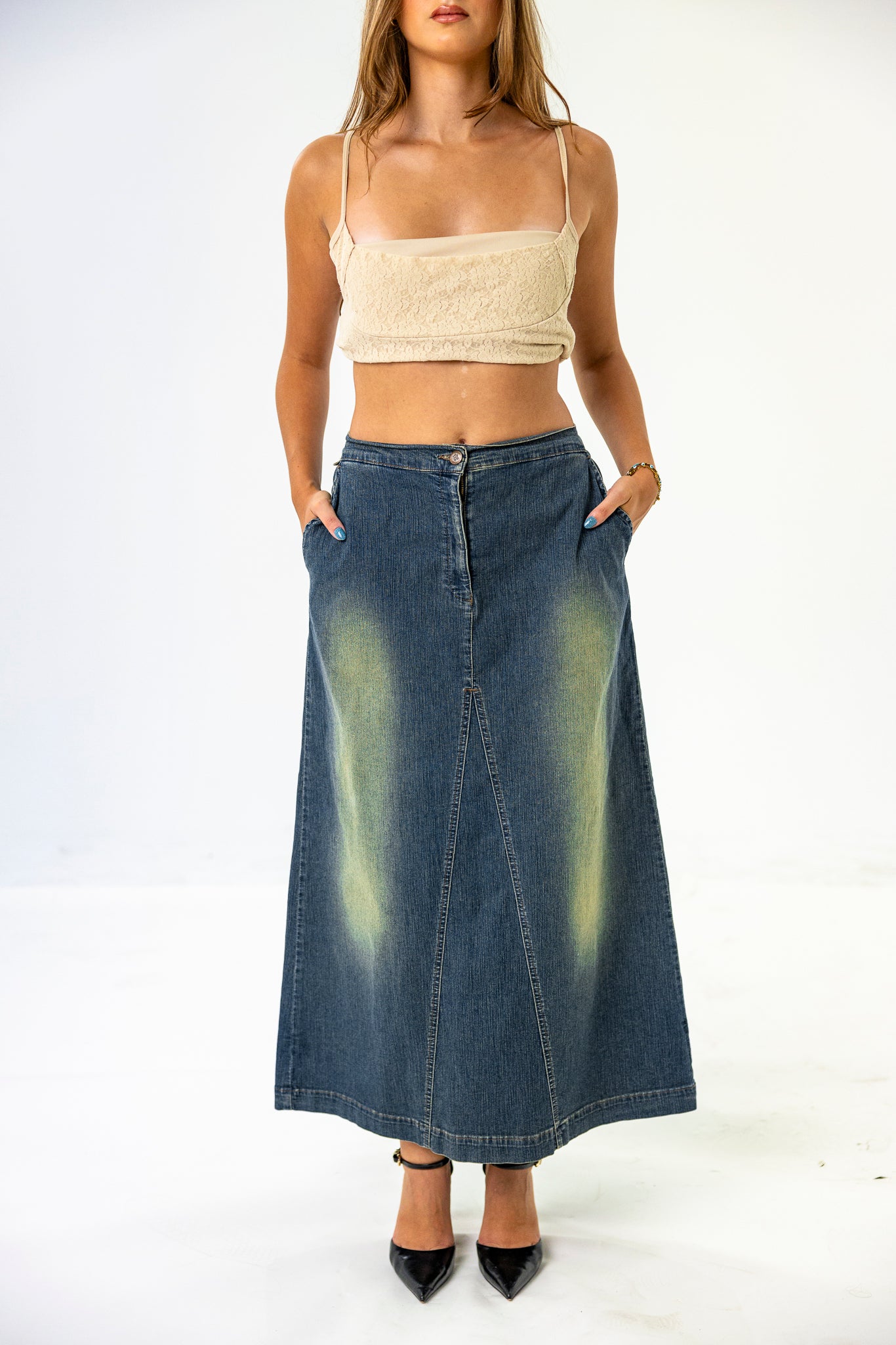 Denim Maxi-Skirt in Vintage Wash