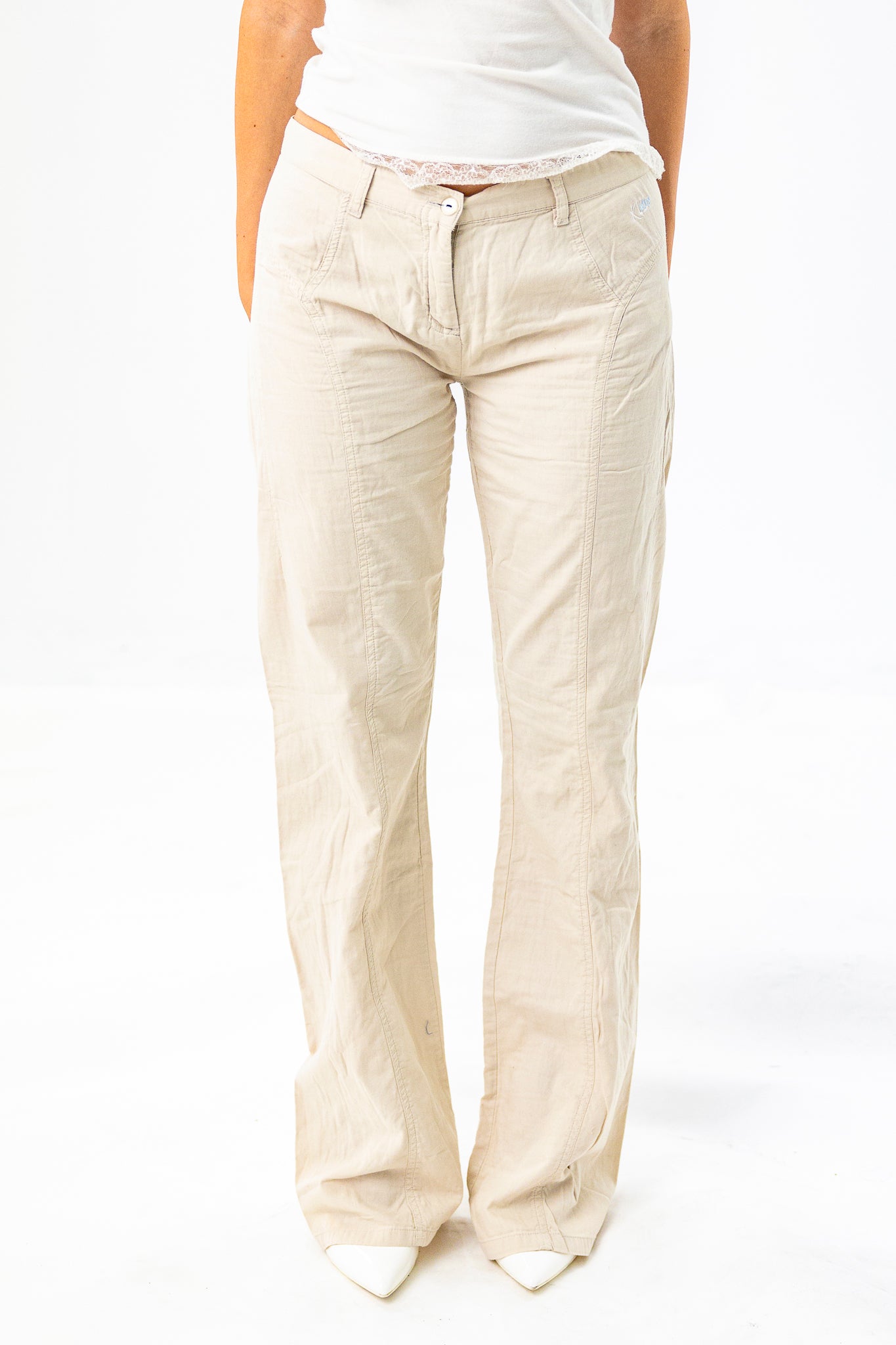 Low-Waisted Trousers in White