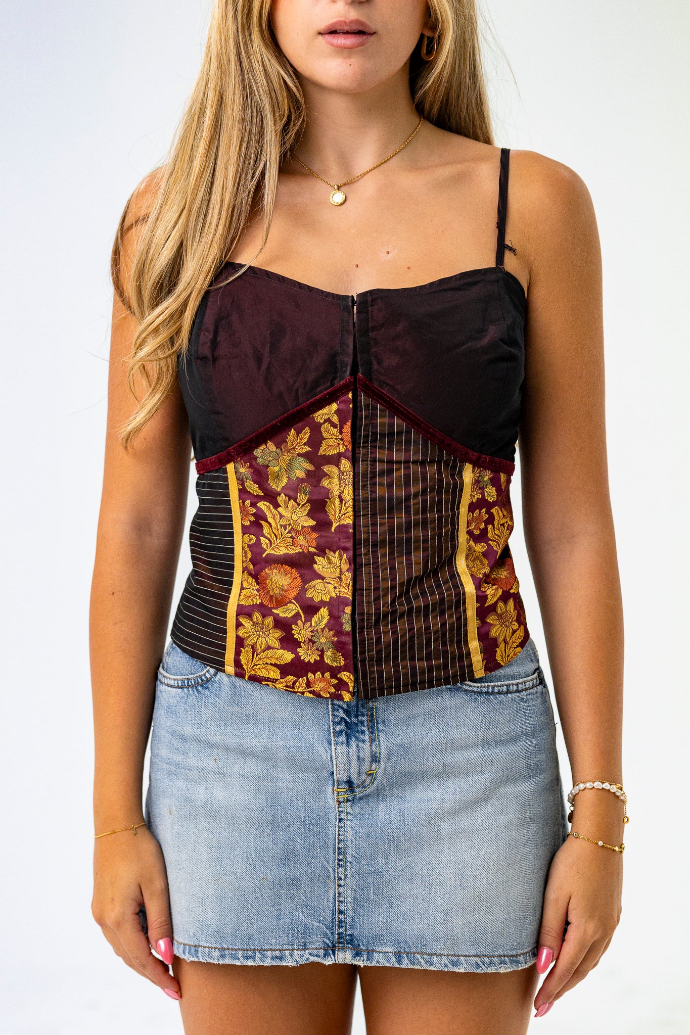 Autumnal Sweet Strappy Top with Leaf Print in Maroon