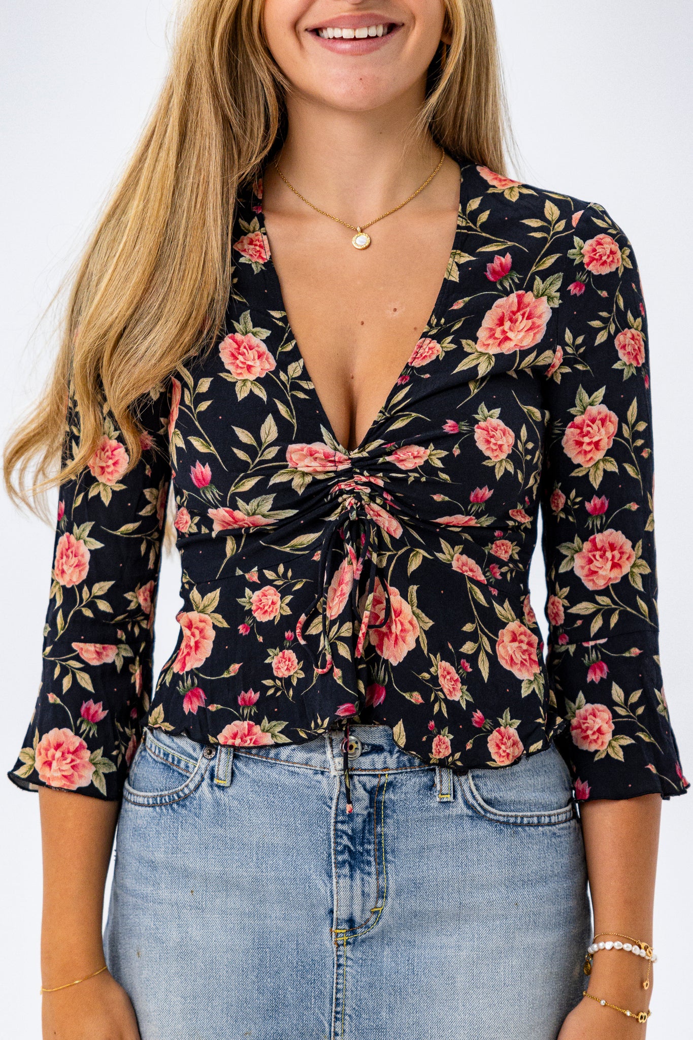 3-Quarter Sleeve Flowy Top ib Black with Pink Flowers