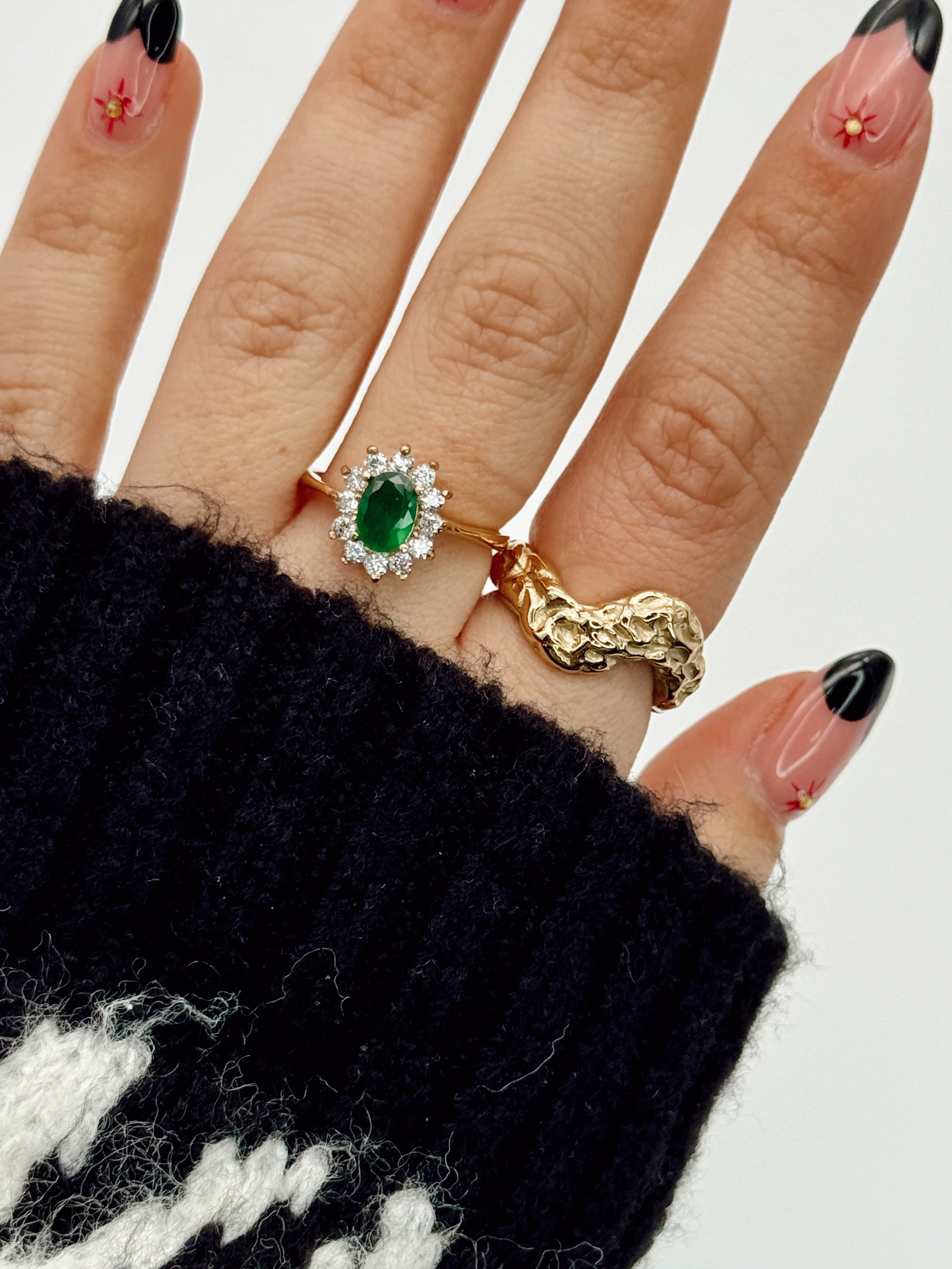 'make me royal' ring in emerald green