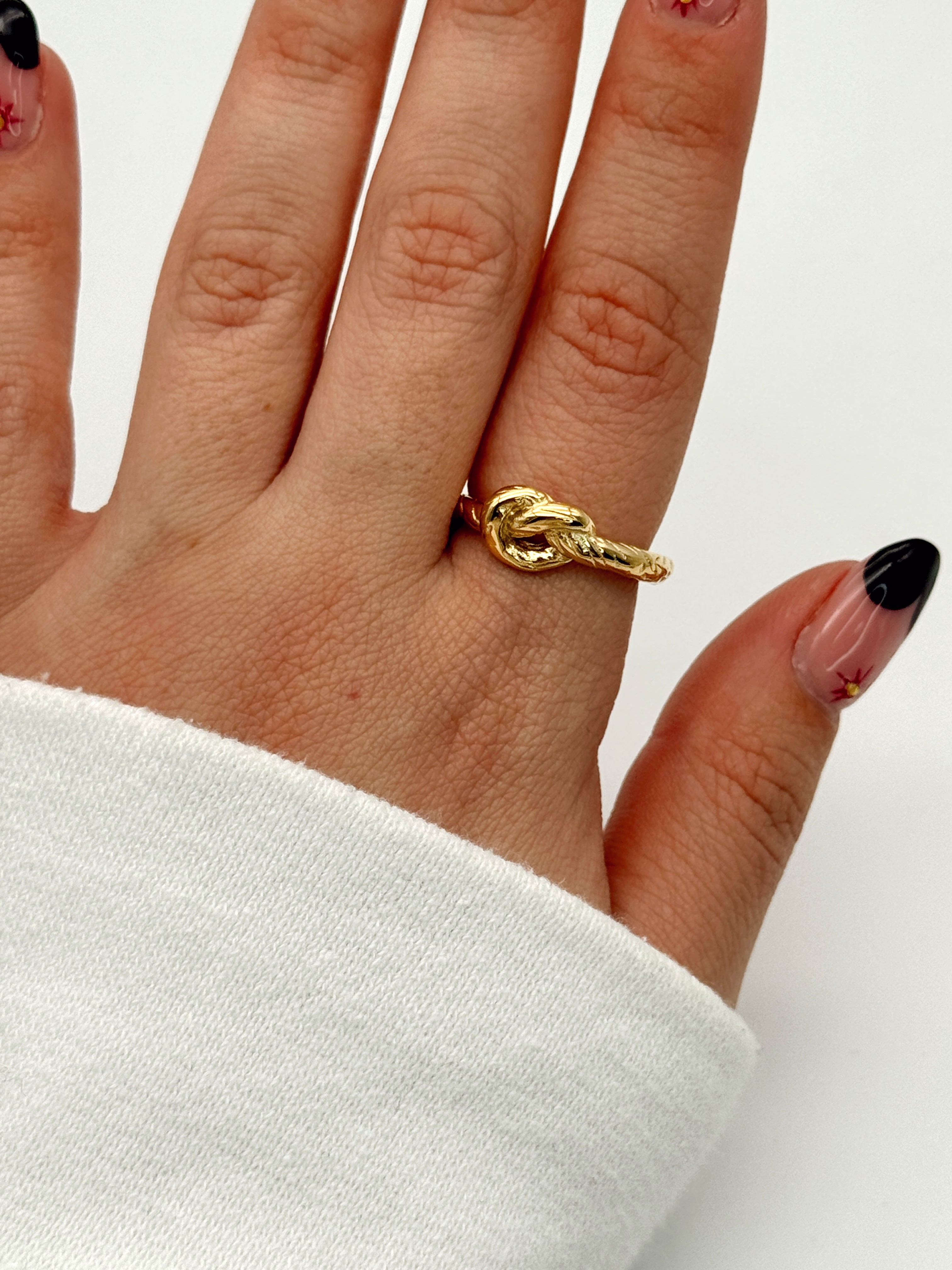 'caress me' adjustable ring