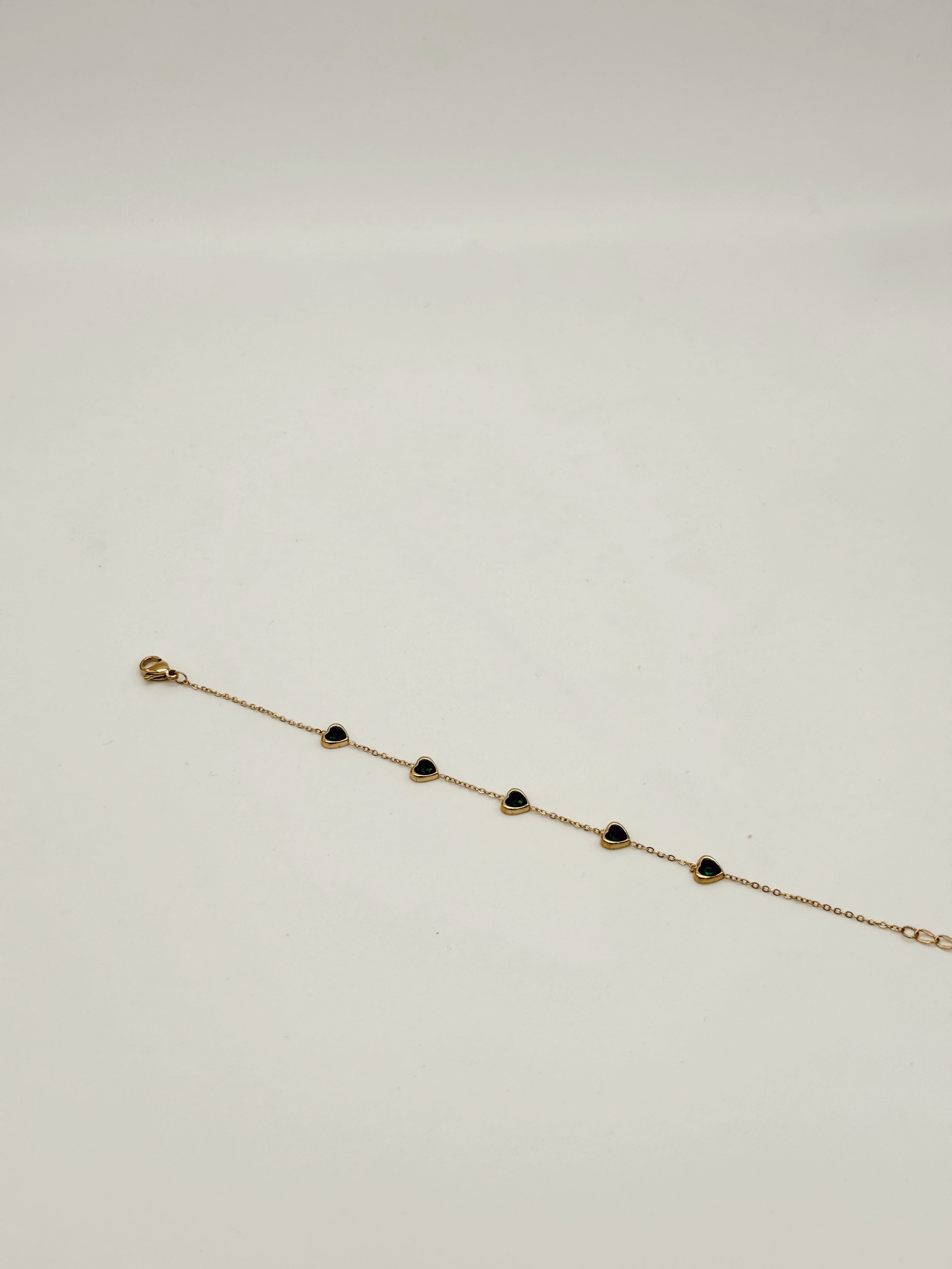 'delight me' thin bracelet in gold